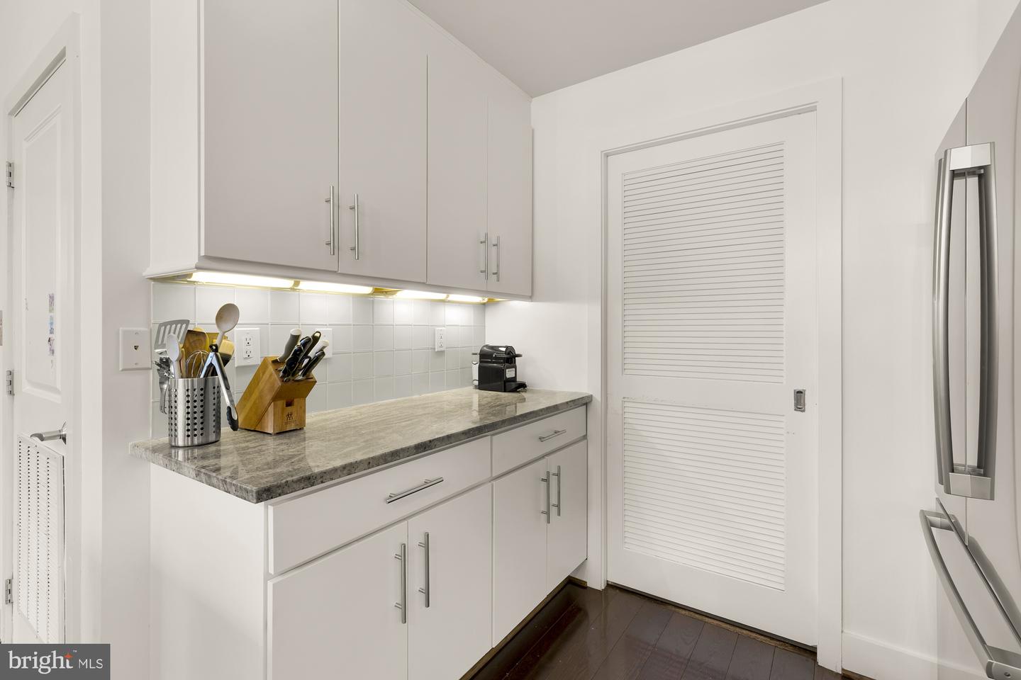 1341 MARYLAND AVE NE #103
