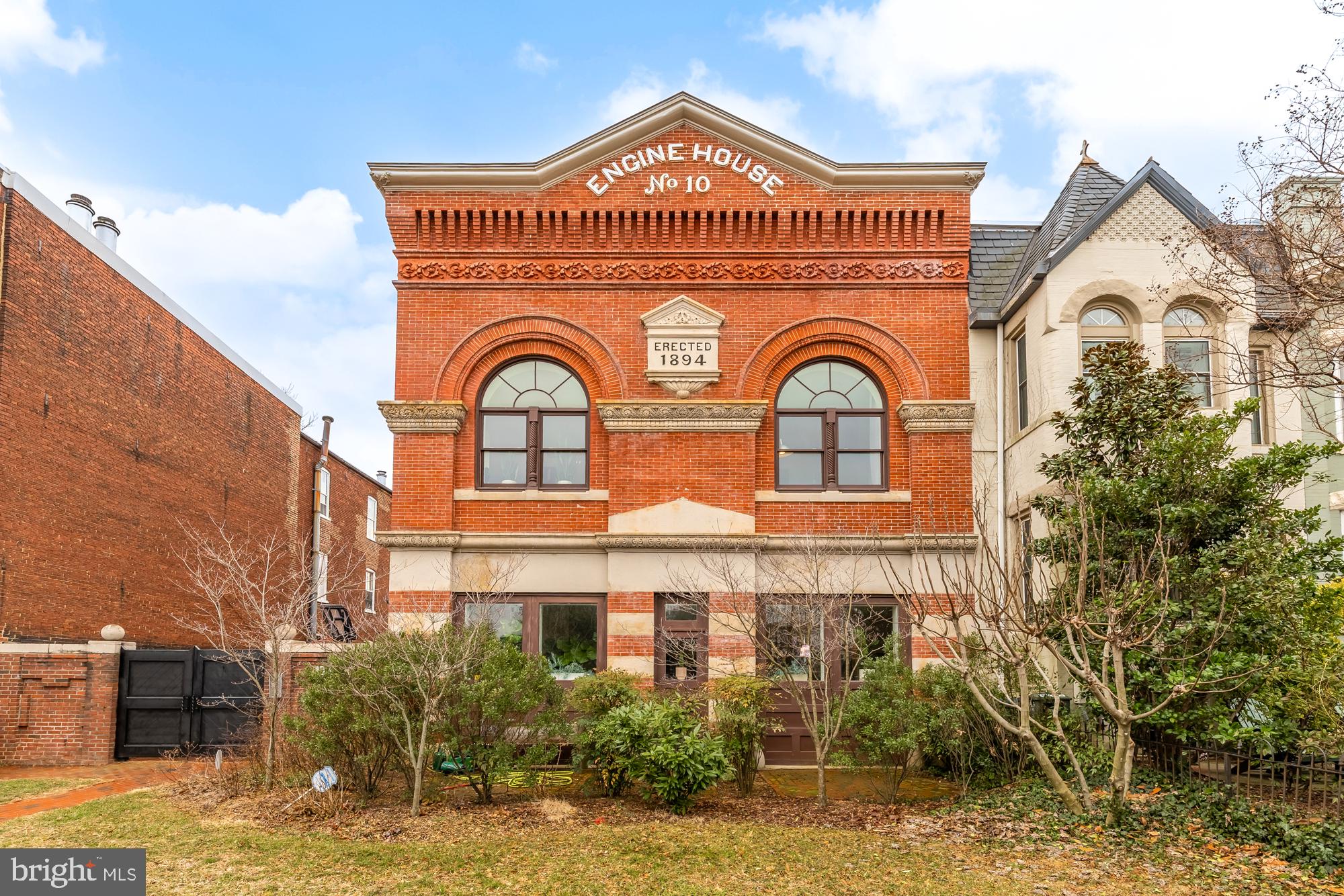 1341 MARYLAND AVE NE #103