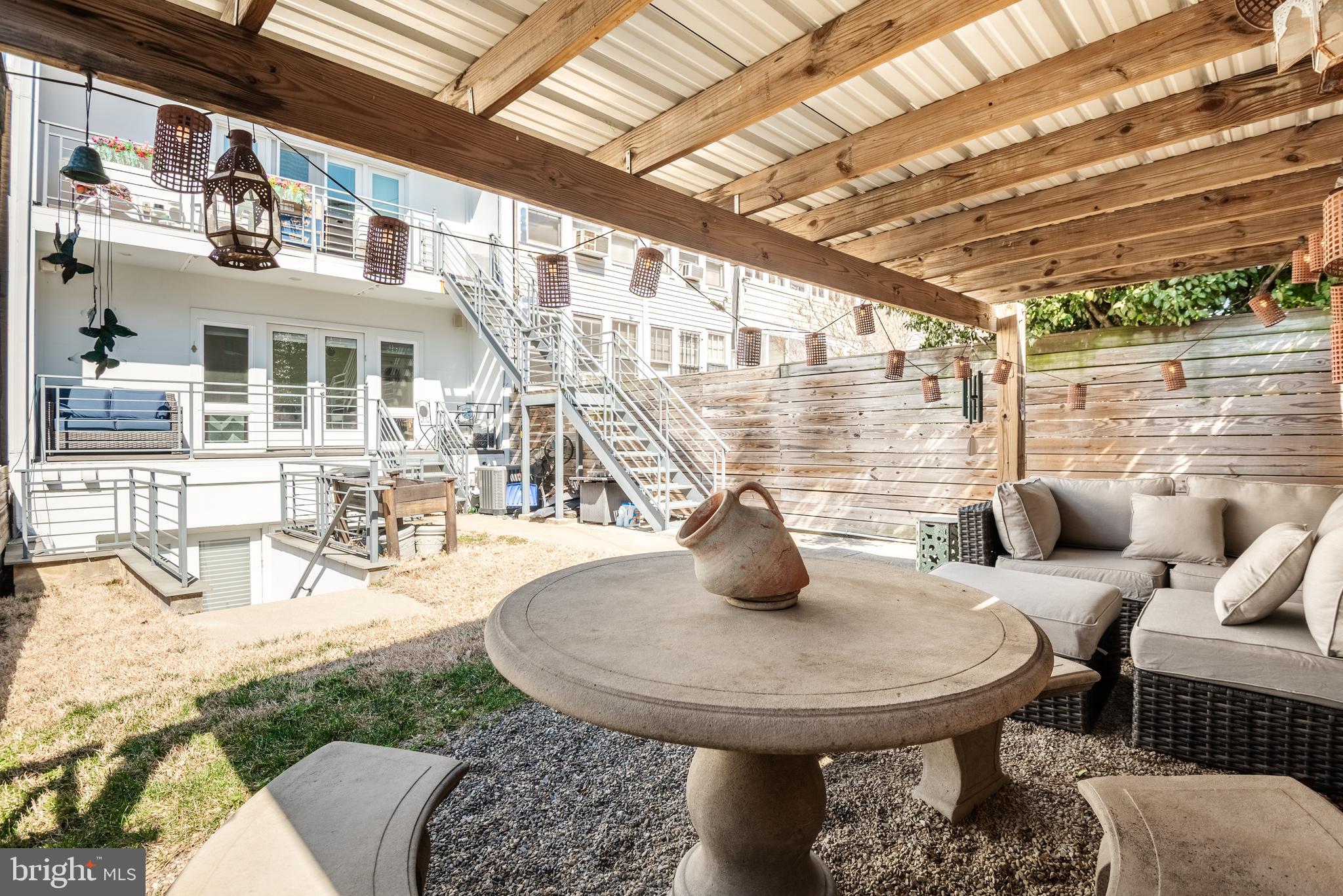 1428 Shepherd St NW #1