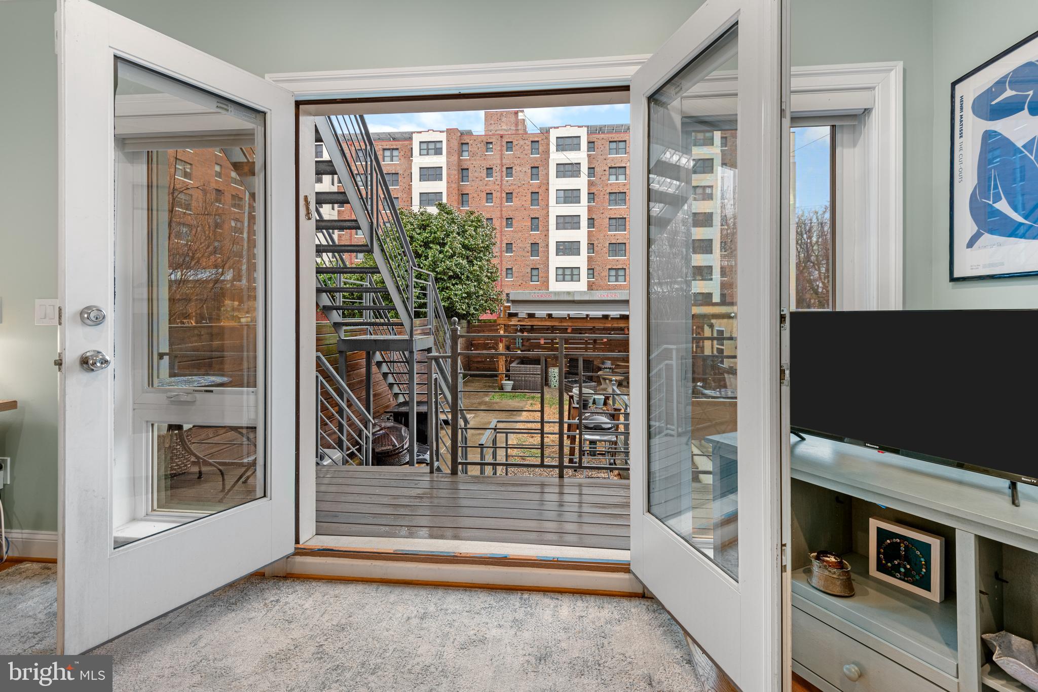 1428 Shepherd St NW #1