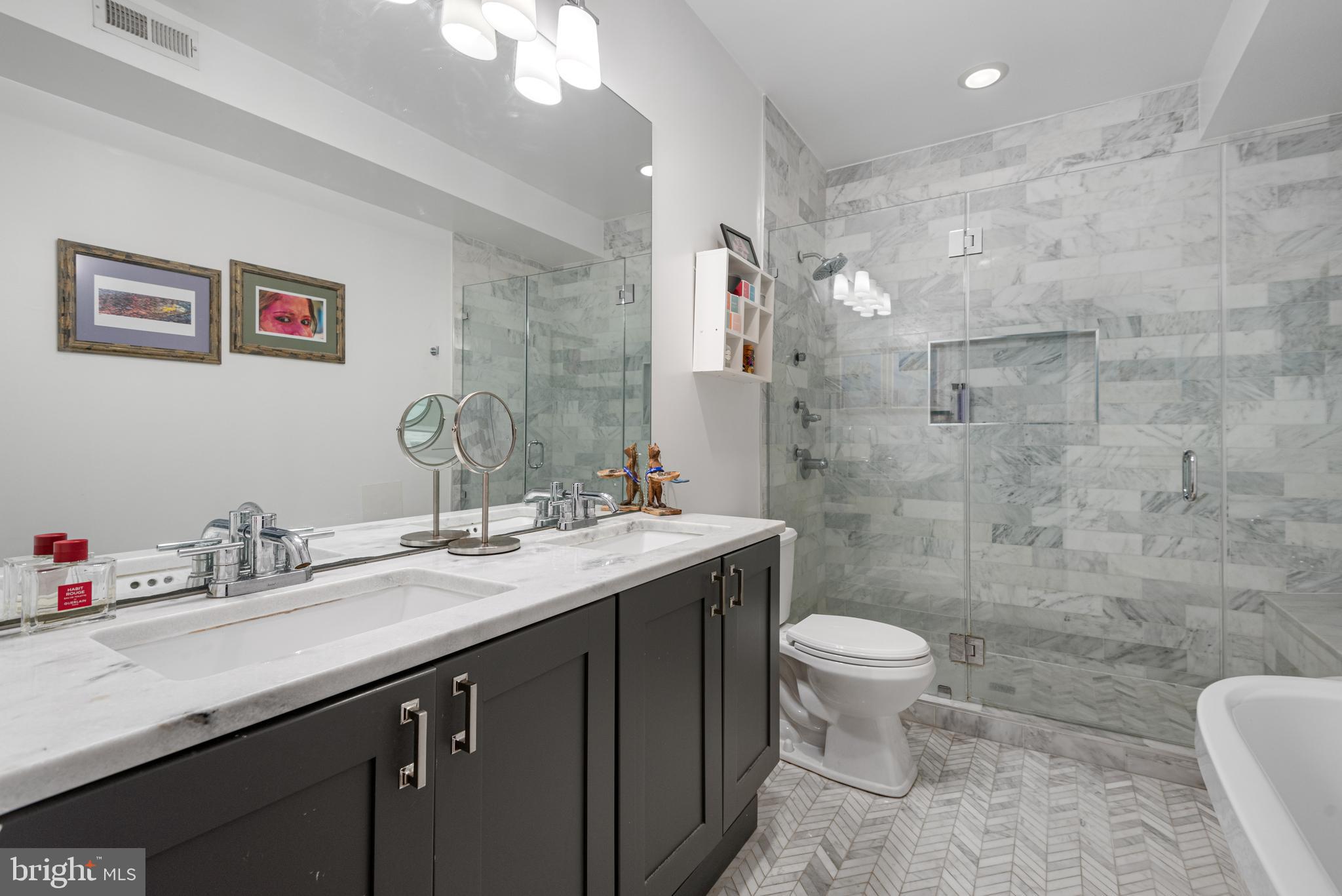 1428 Shepherd St NW #1