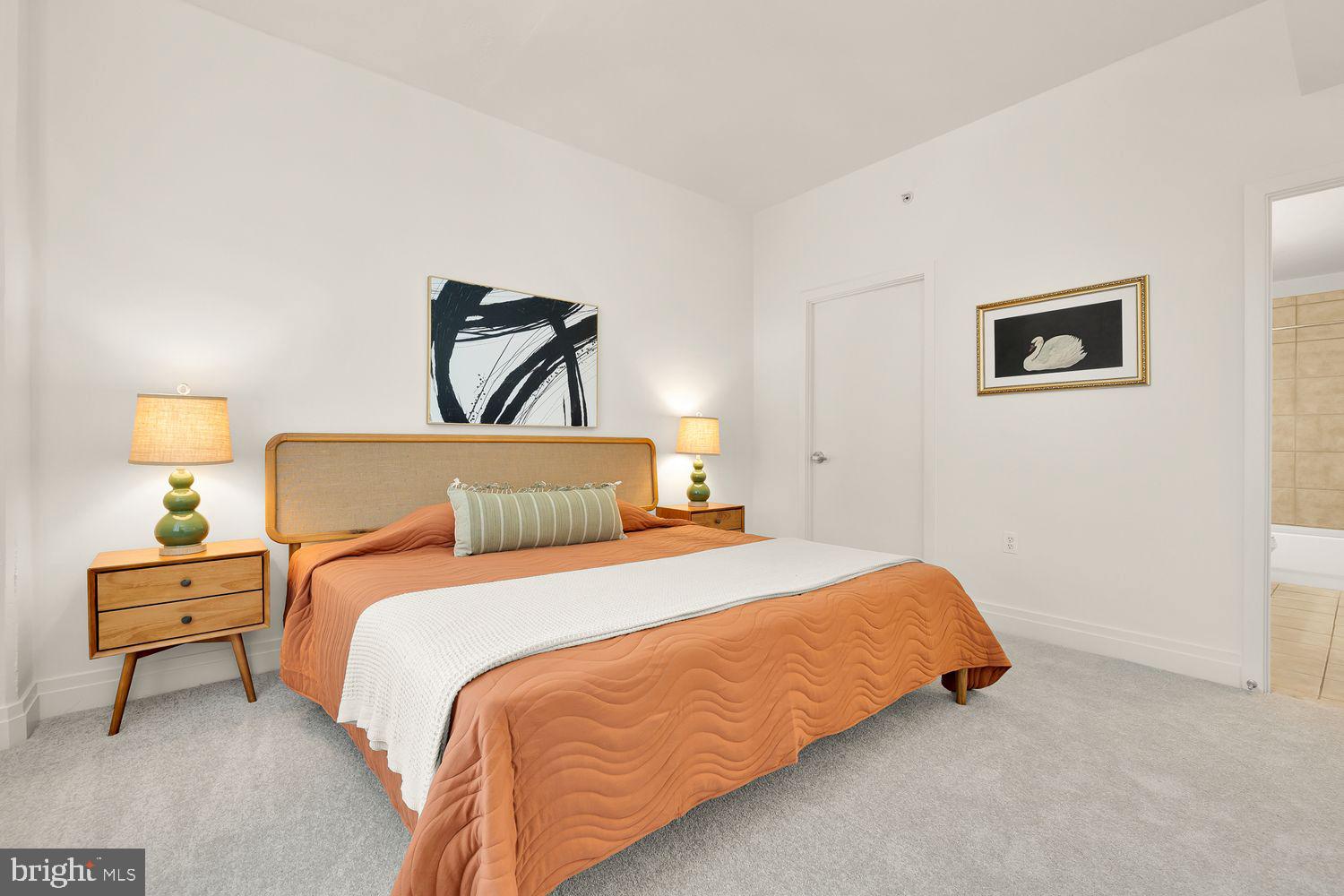 2120 Vermont Ave NW #412