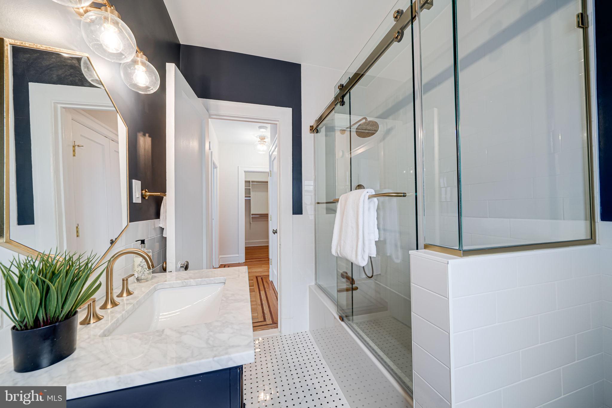 1613 Harvard St NW #515