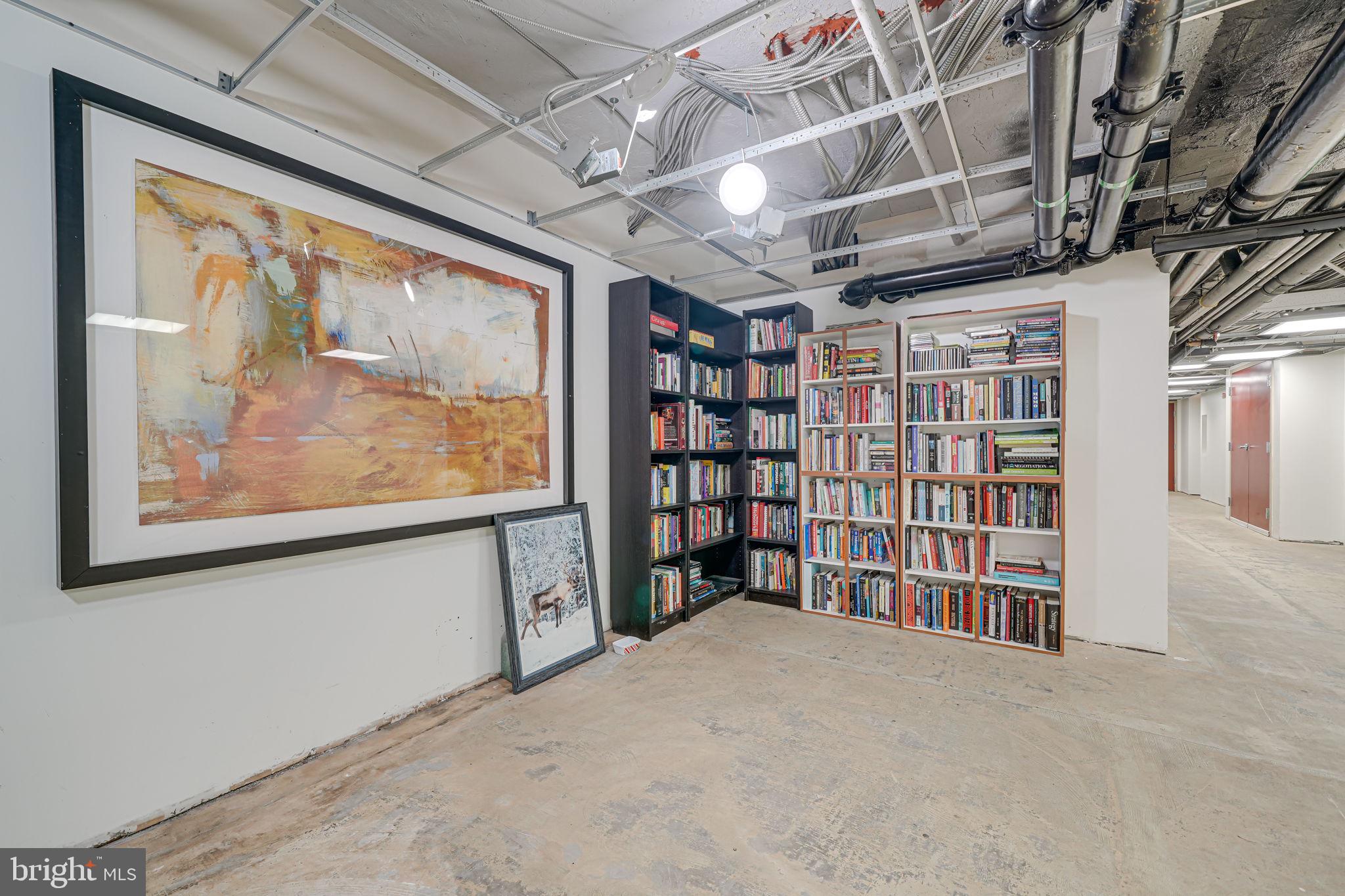 1613 Harvard St NW #515