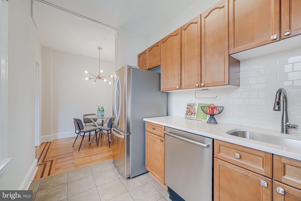 1613 Harvard St NW #515