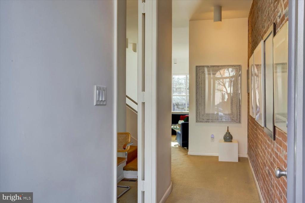 515 2nd St SE