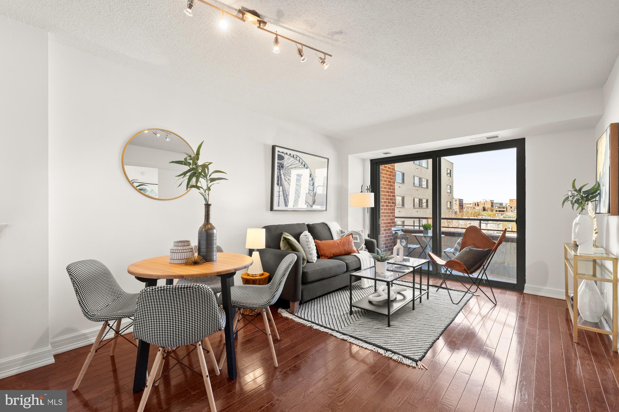 1401 17th St NW #609