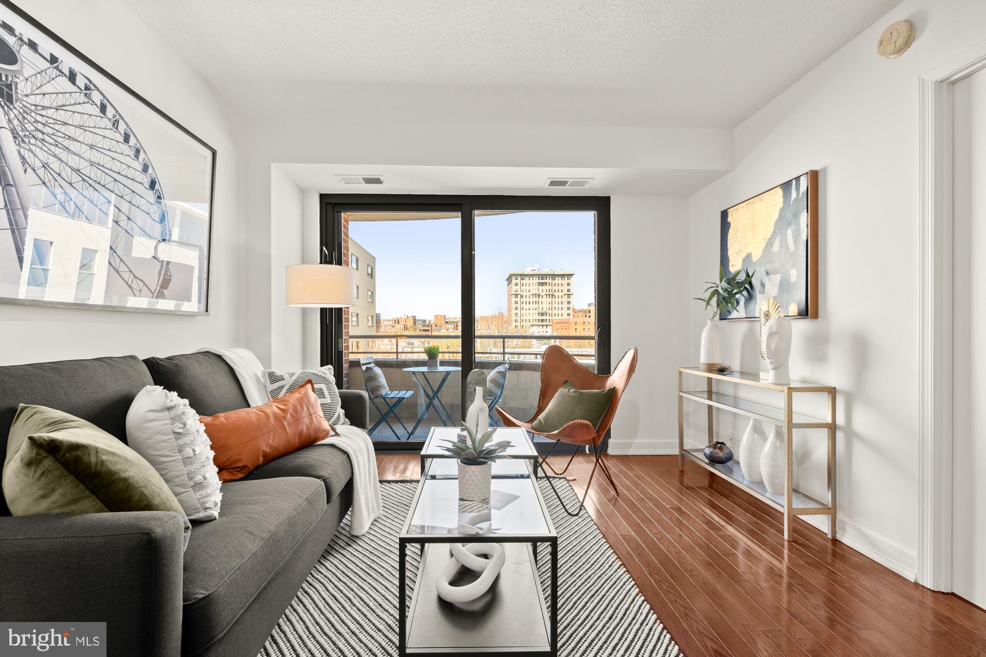 1401 17th St NW #609