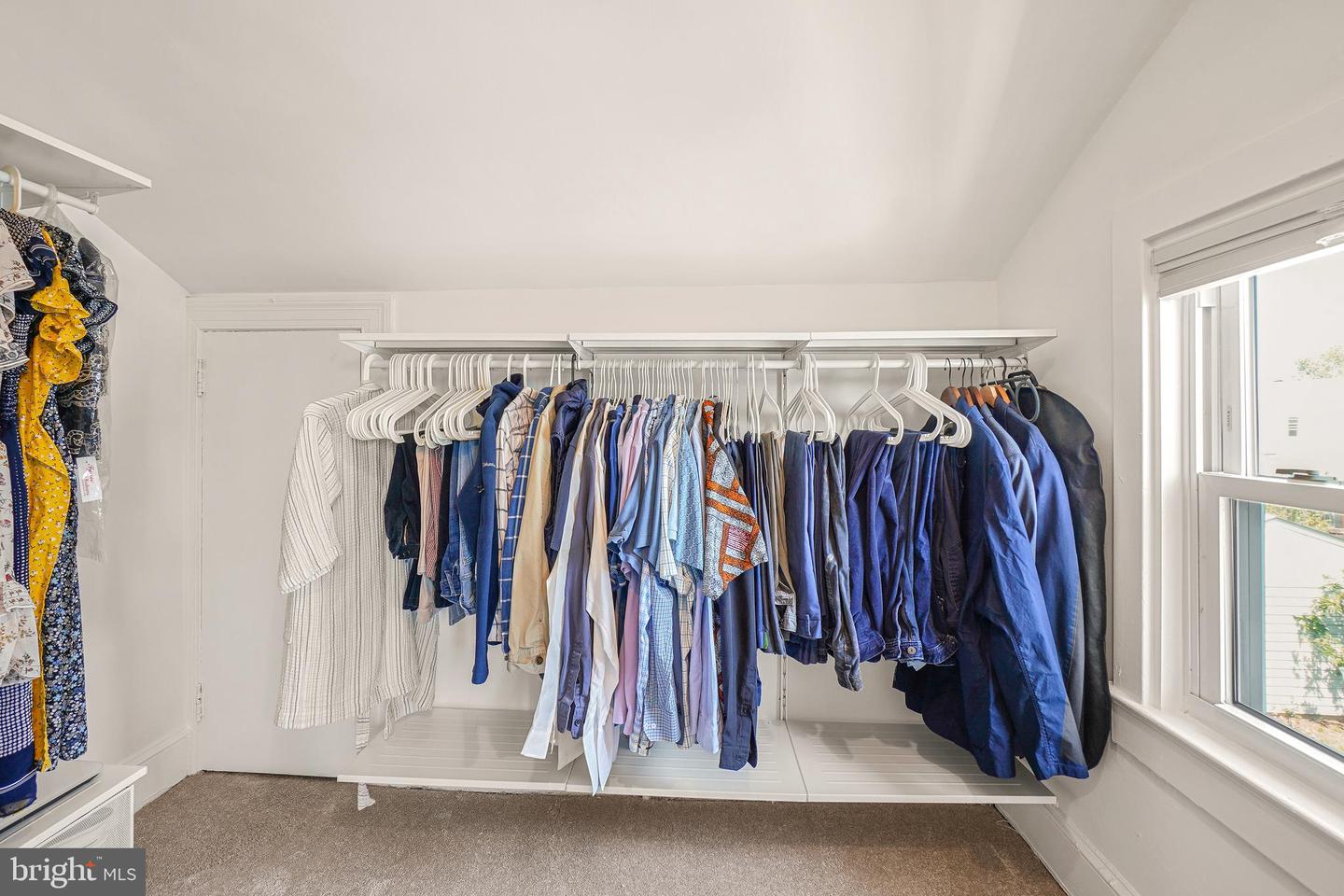859 van Buren St NW