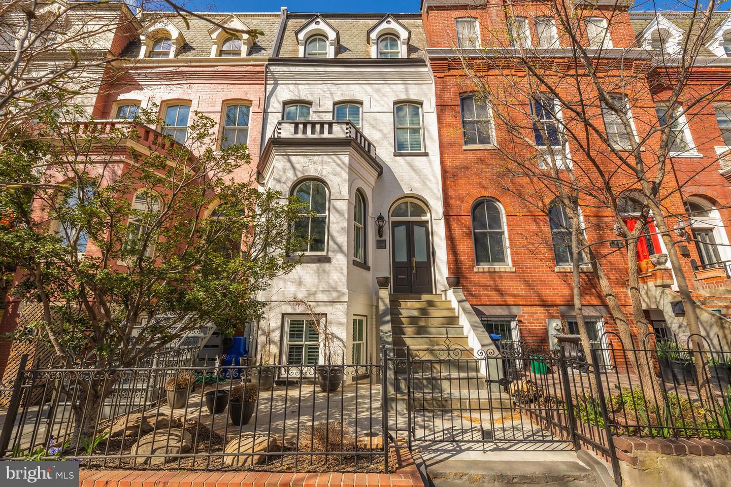 1215 Q St NW