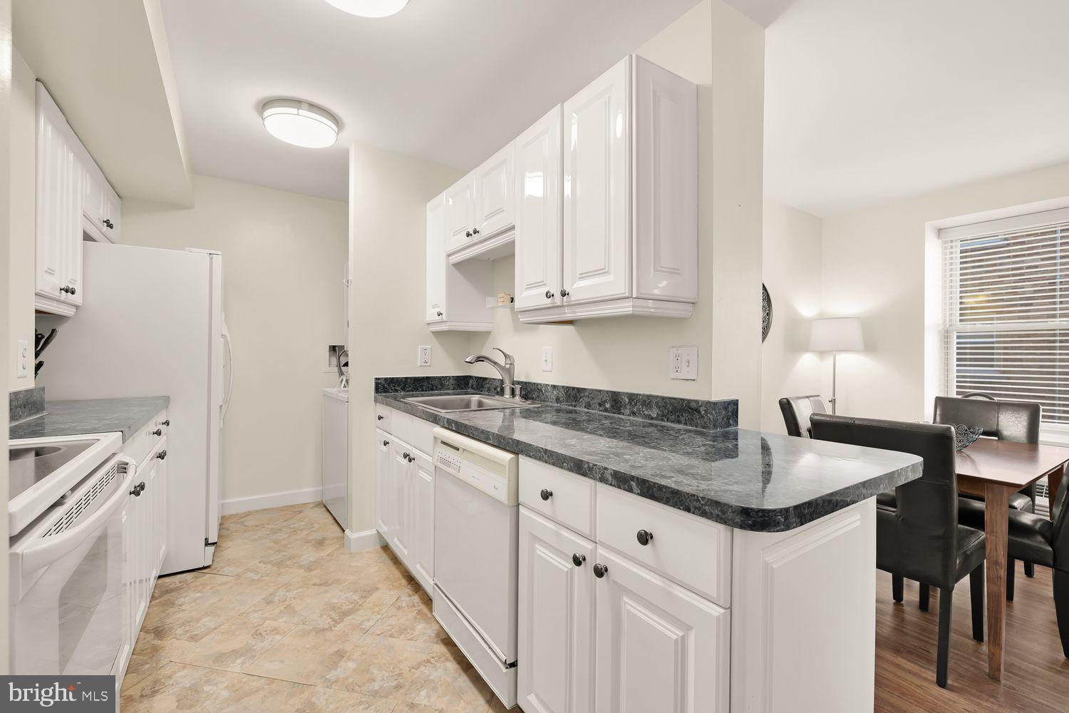 2440 16th St NW #209