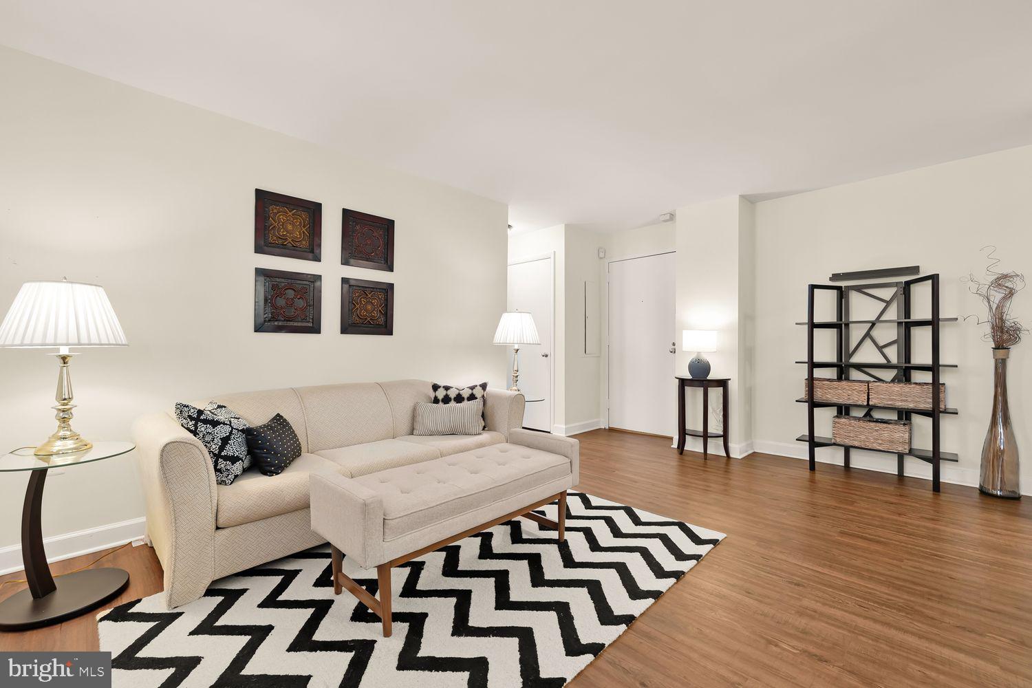 2440 16th St NW #209