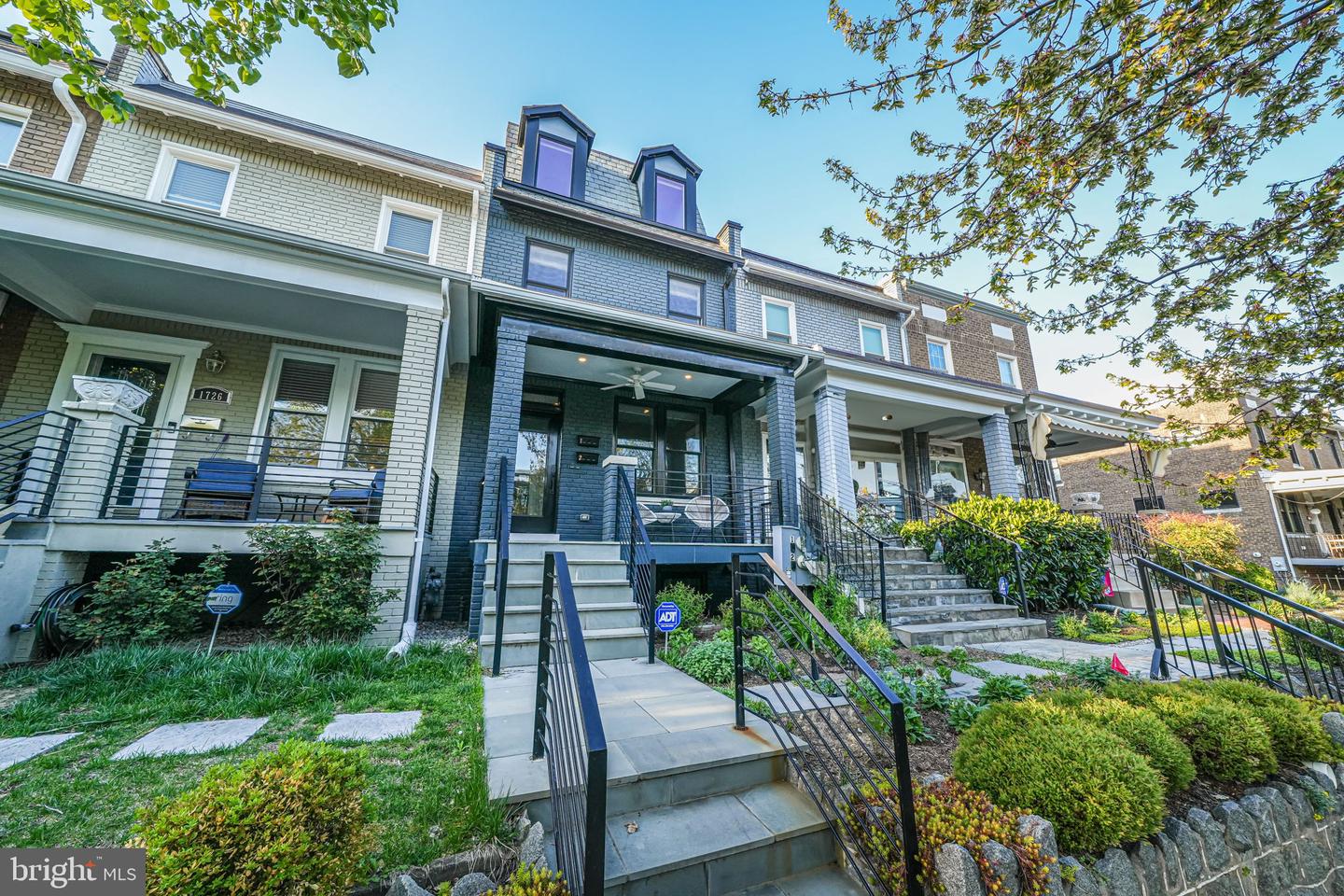 1728 D St SE #1