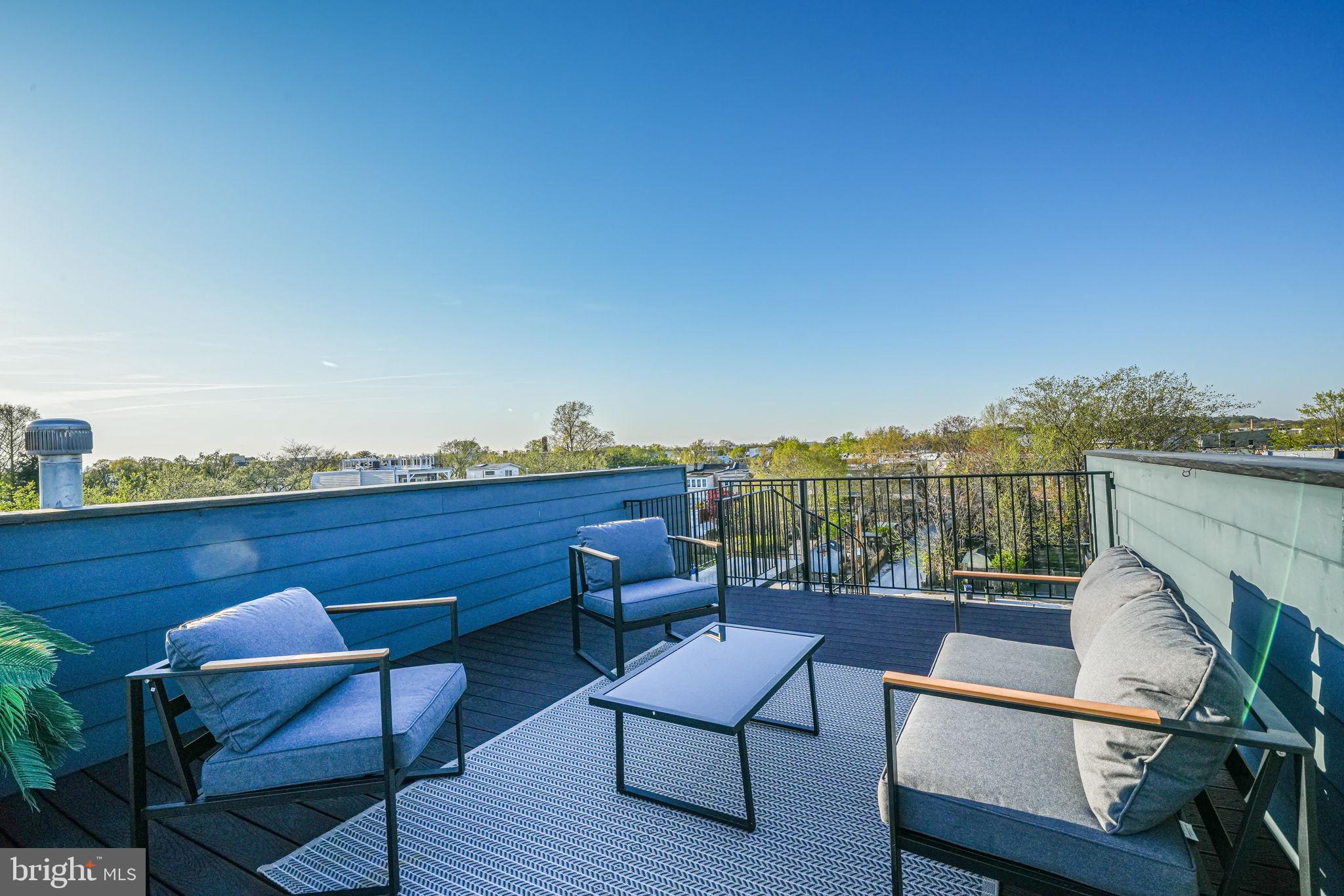 1728 D St SE #2