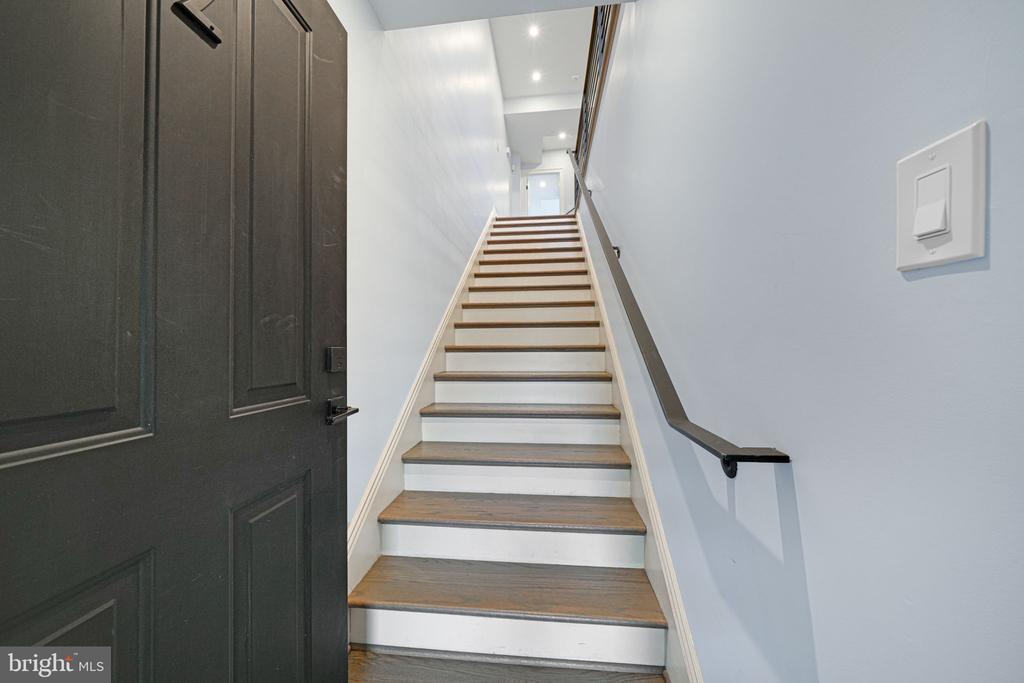1728 D St SE #2