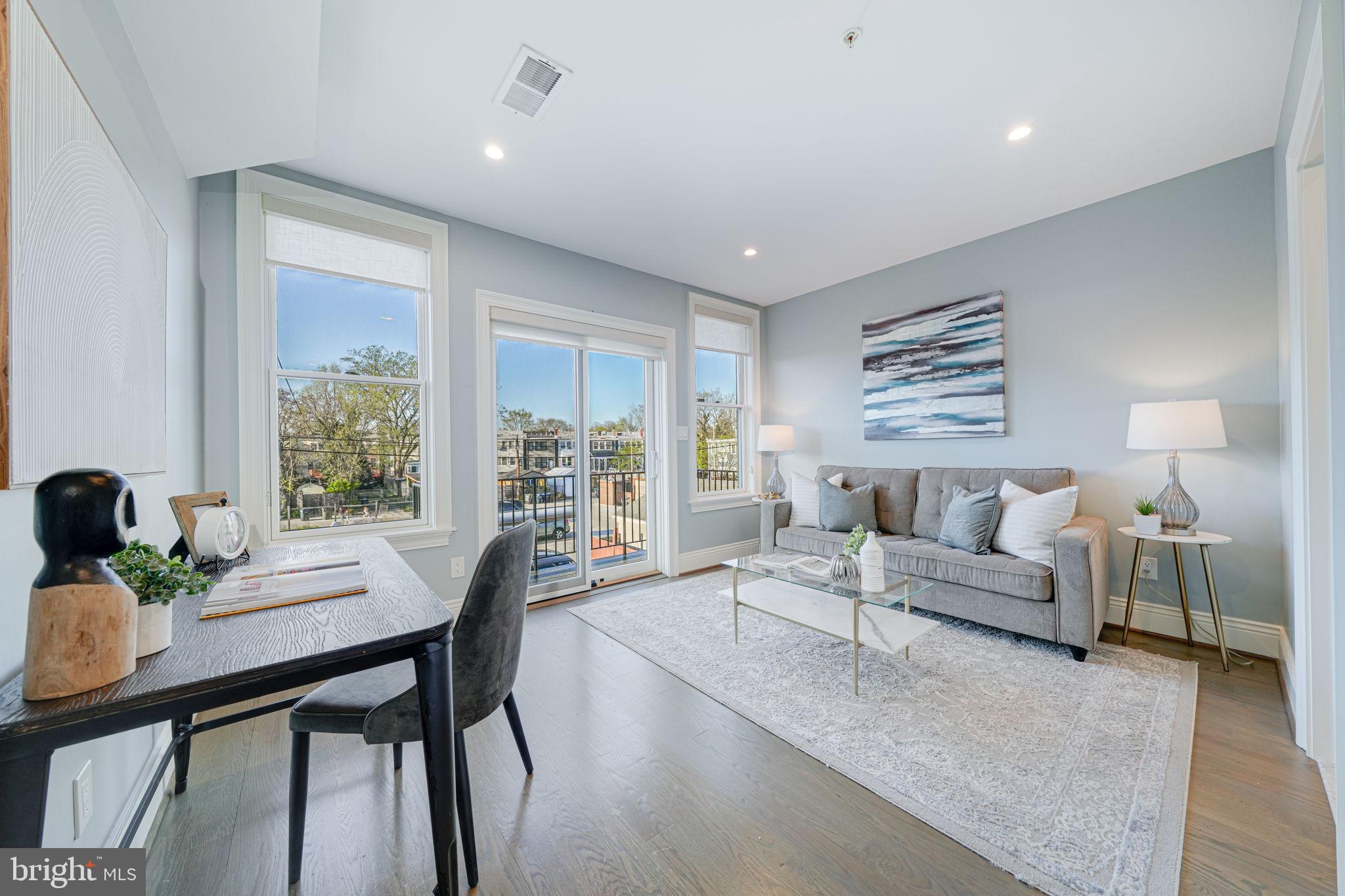 1728 D St SE #2