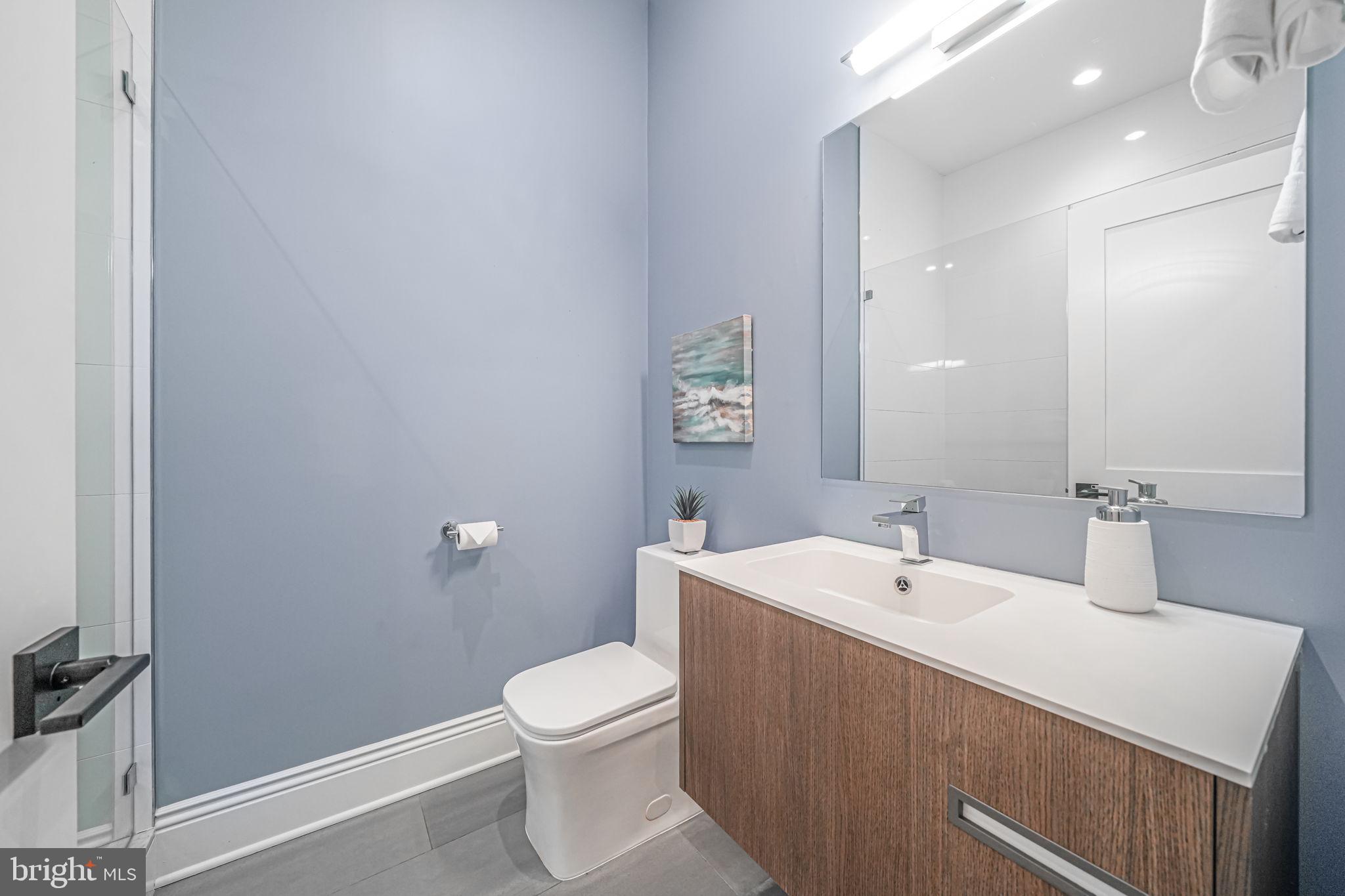 1728 D St SE #2