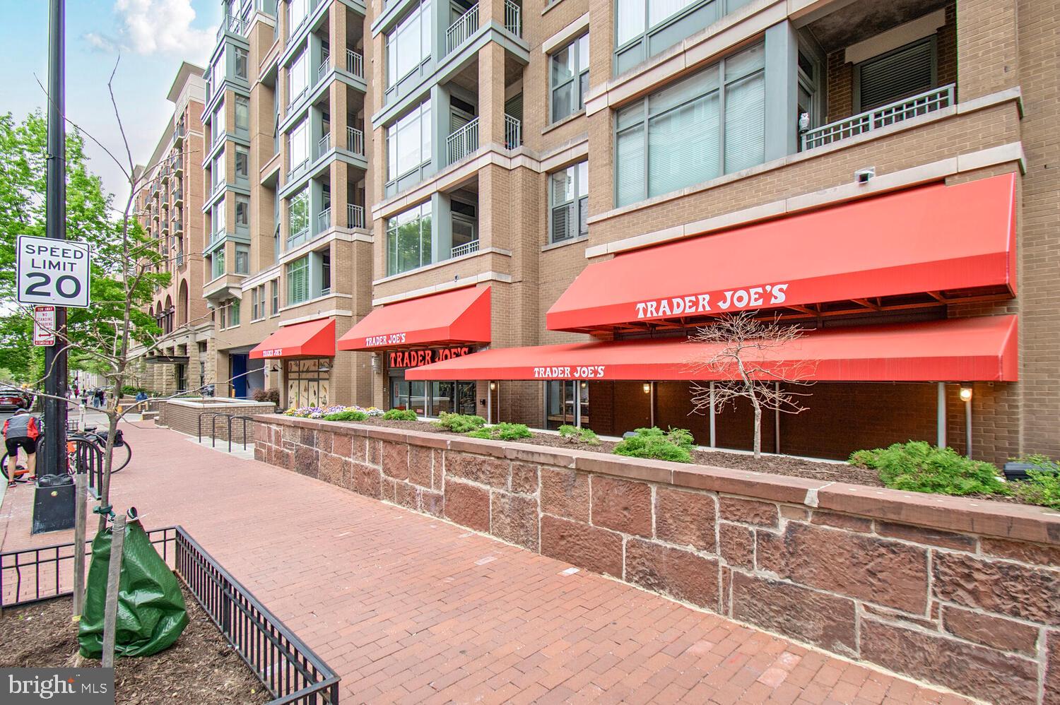 1111 25th St NW #404