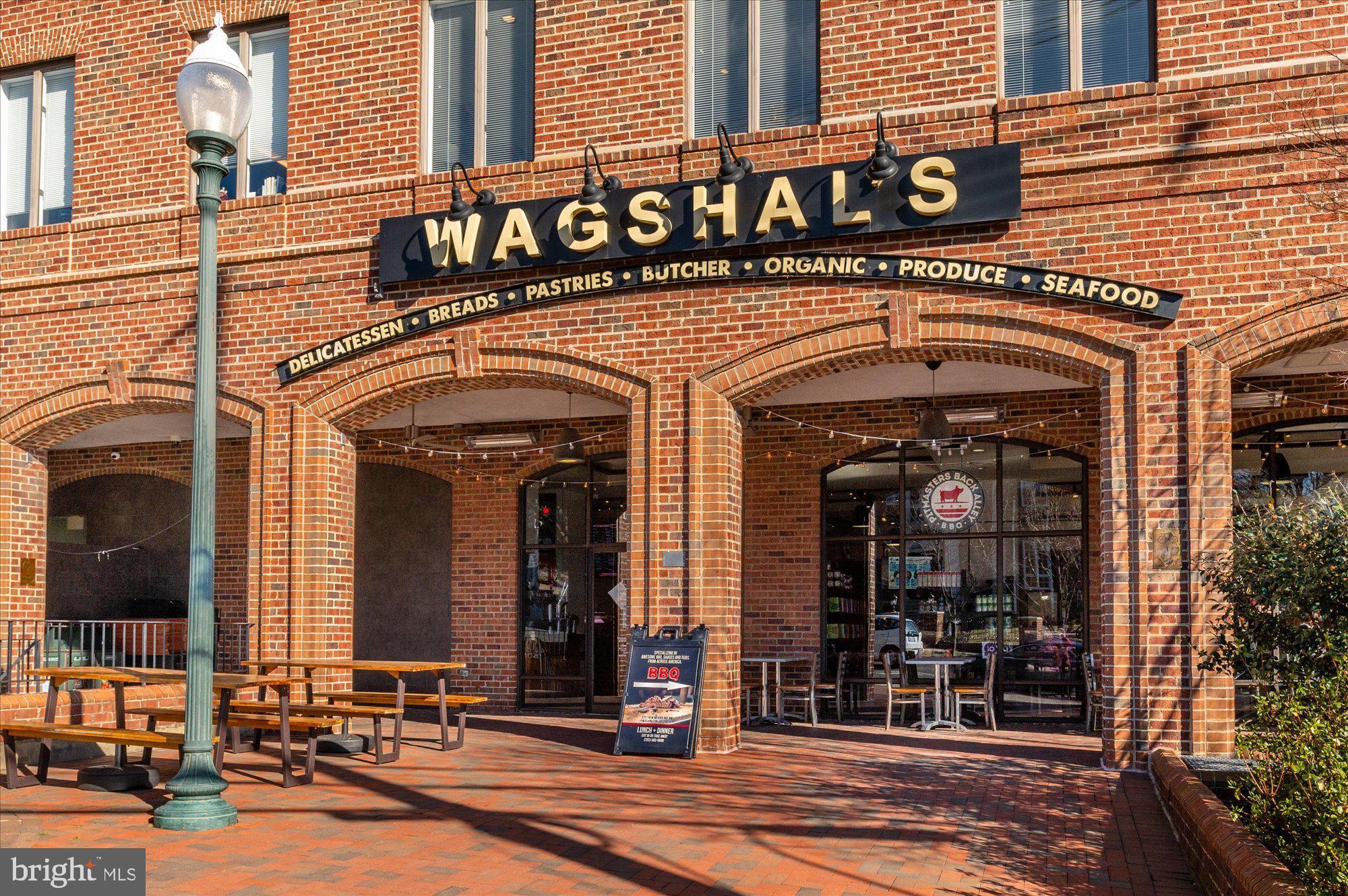 3277 Sutton Pl NW #C