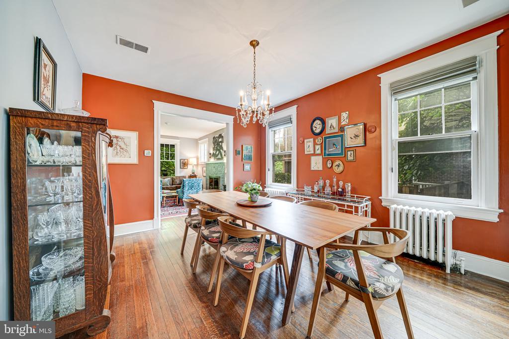 3100 Rodman St NW