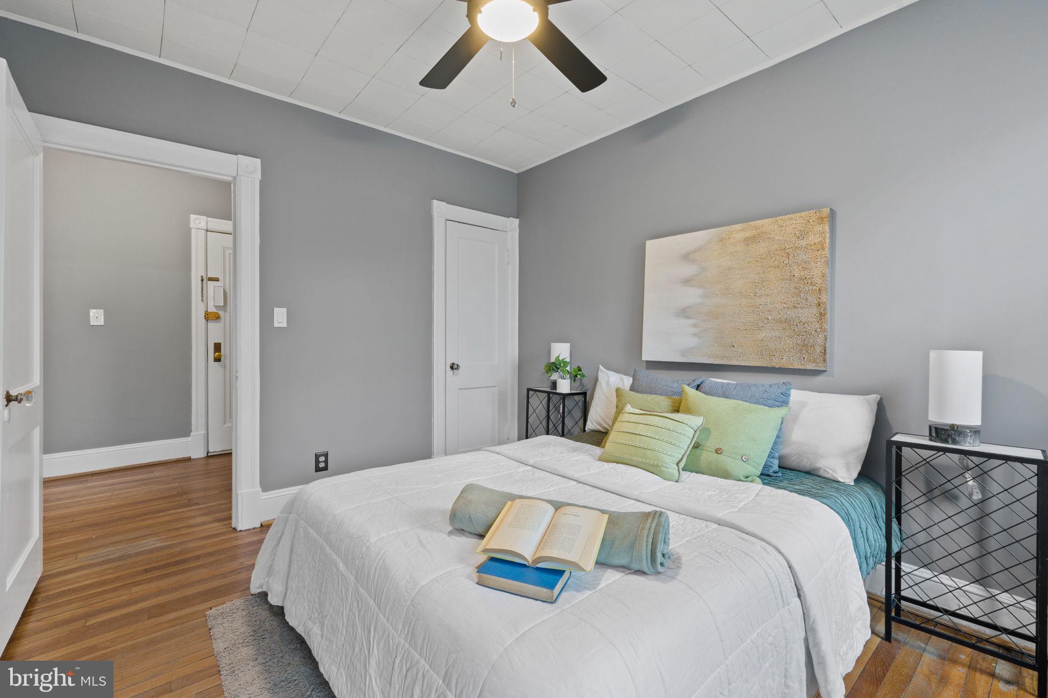 5112 Connecticut Ave NW #201