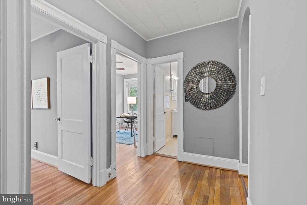 5112 Connecticut Ave NW #201