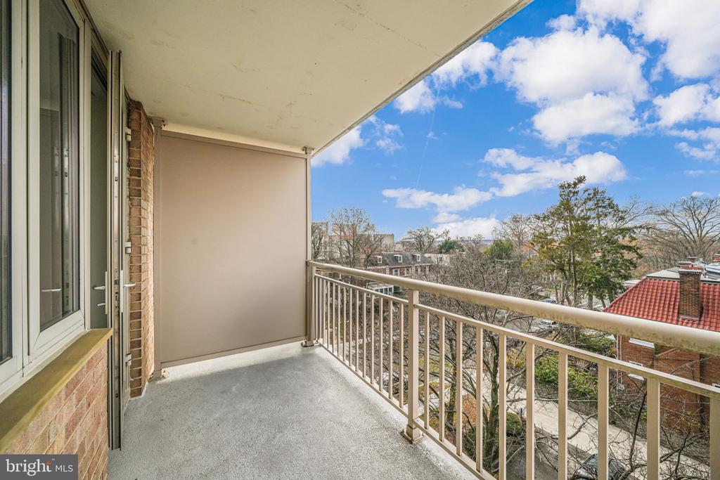 2800 Wisconsin Ave NW #504