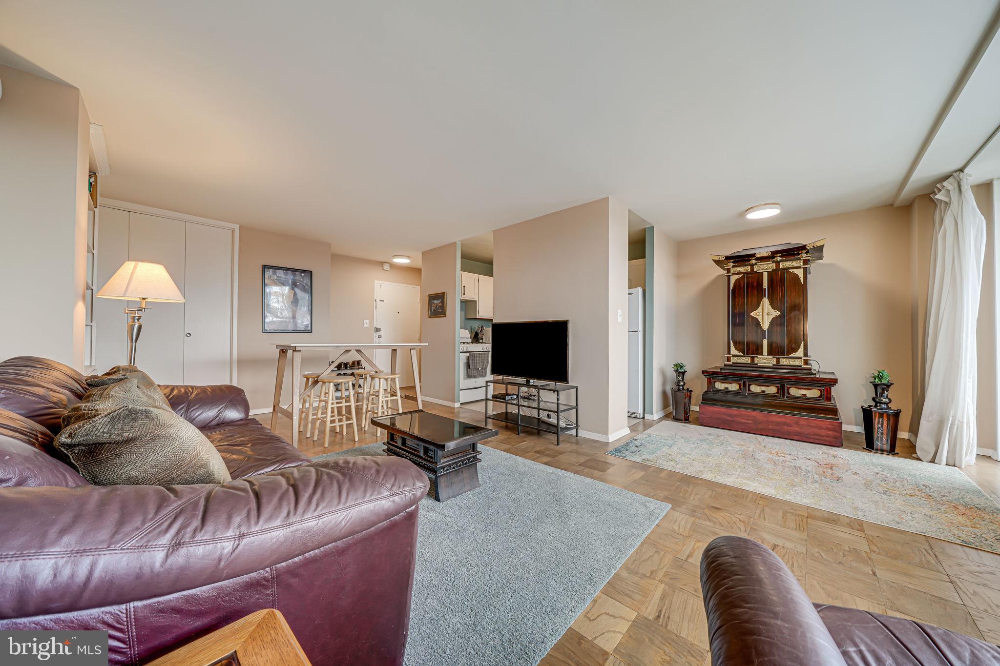 2800 Wisconsin Ave NW #504