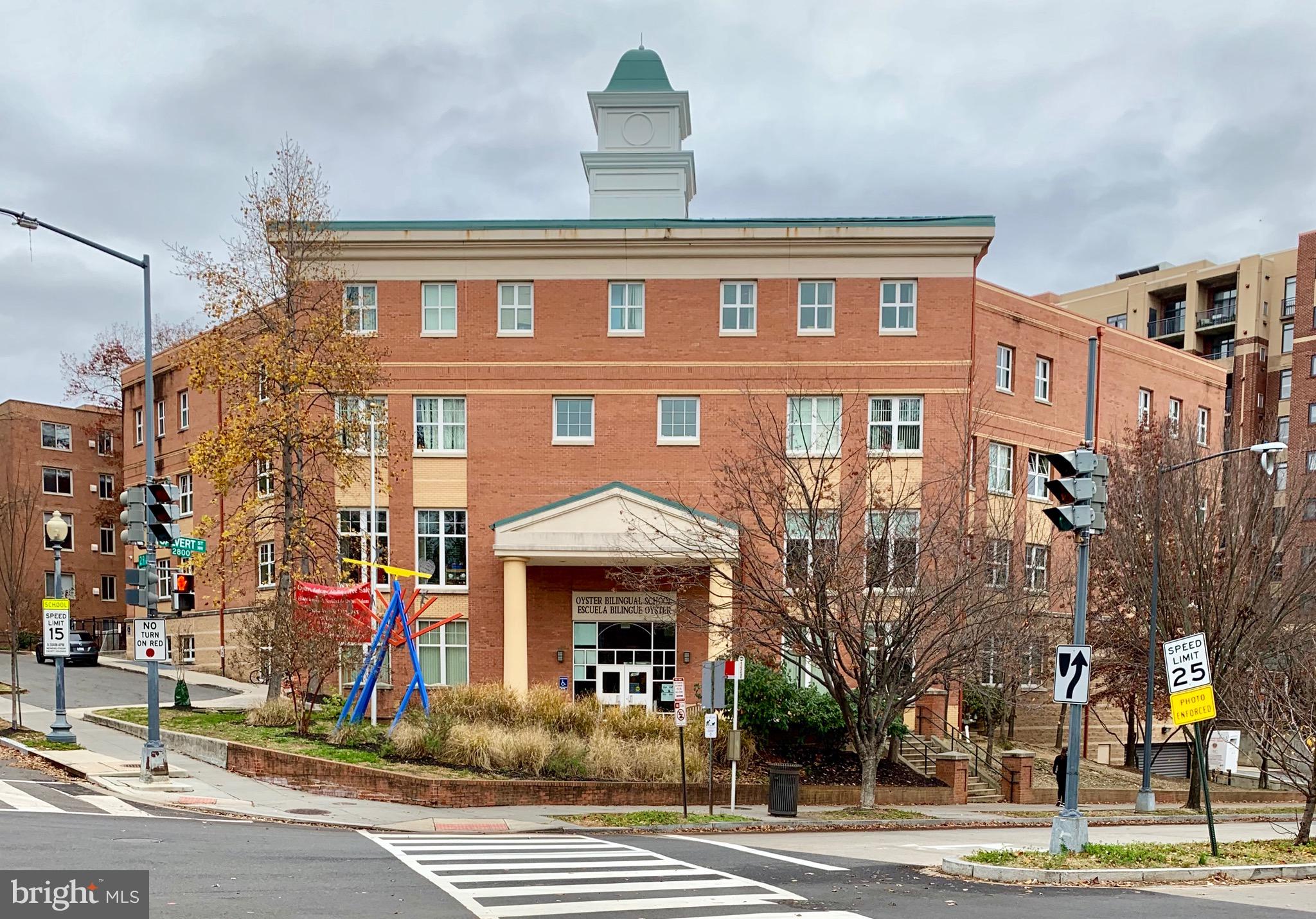 2202 Cathedral Ave NW