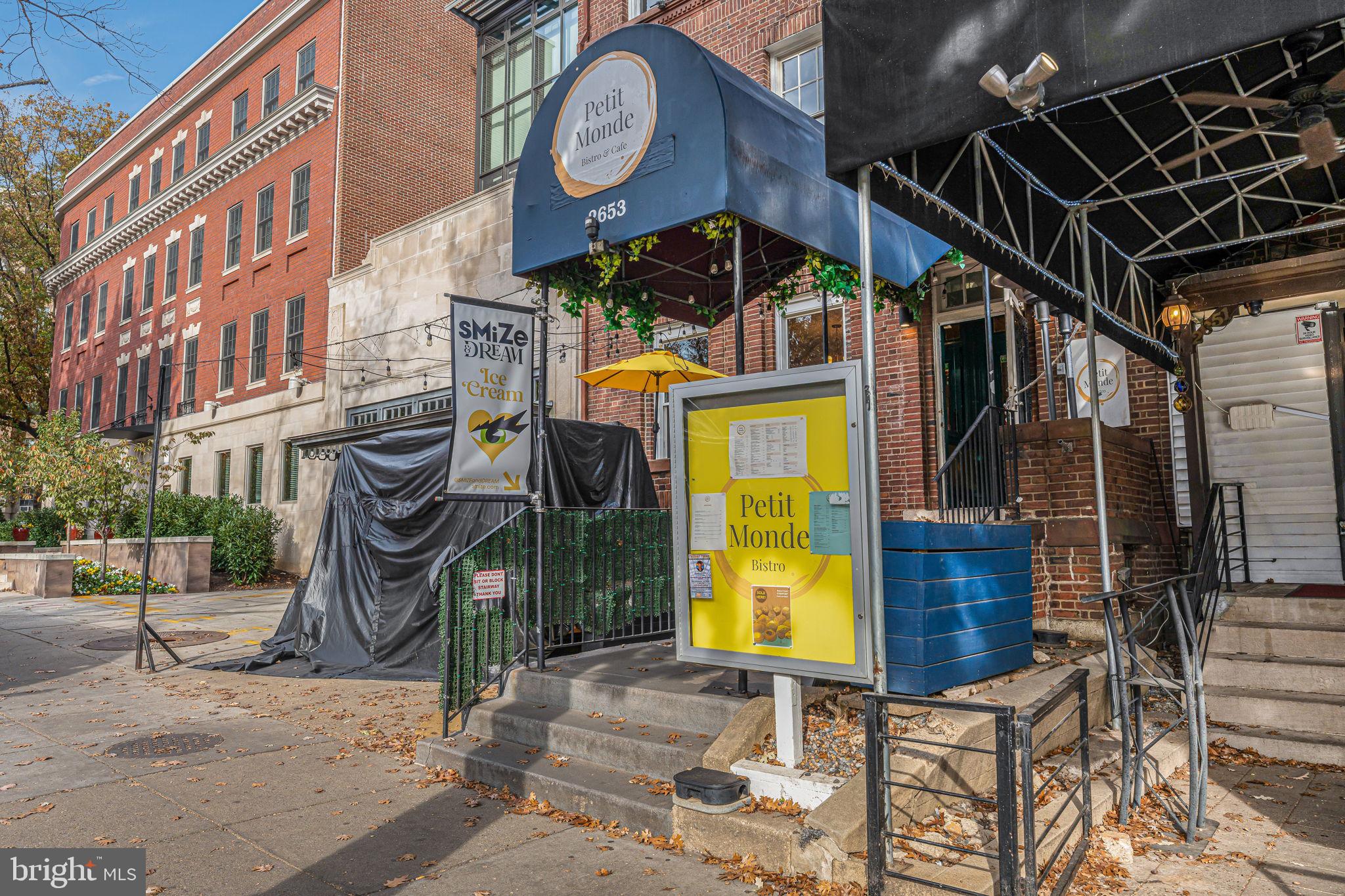 2202 Cathedral Ave NW