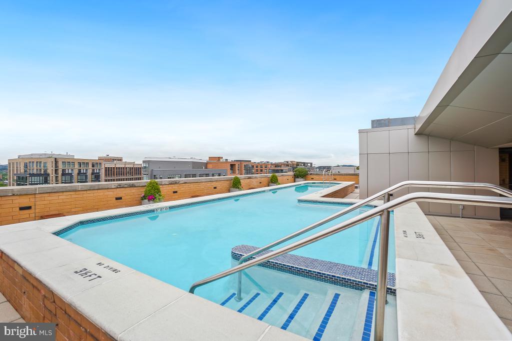475 K STREET NW 522