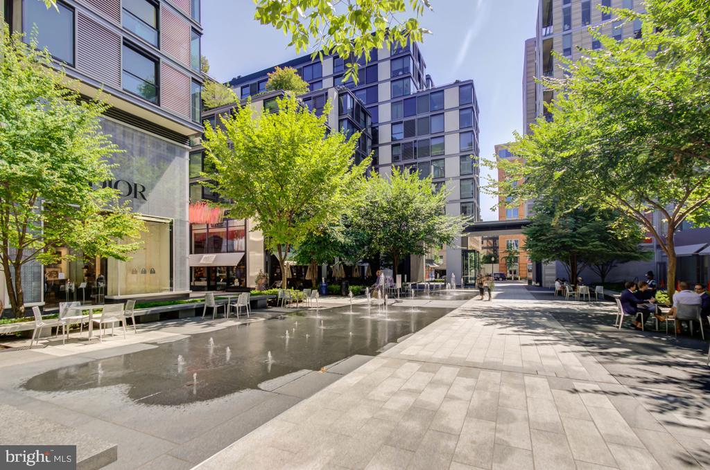 475 K STREET NW 522