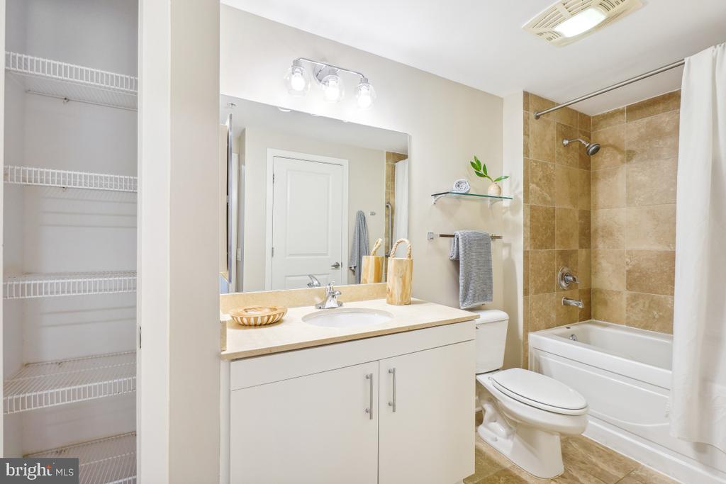 475 K STREET NW 522