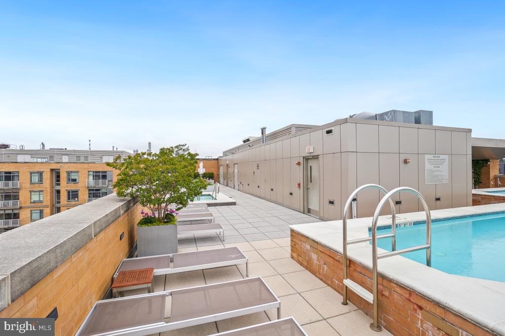 475 K STREET NW 522