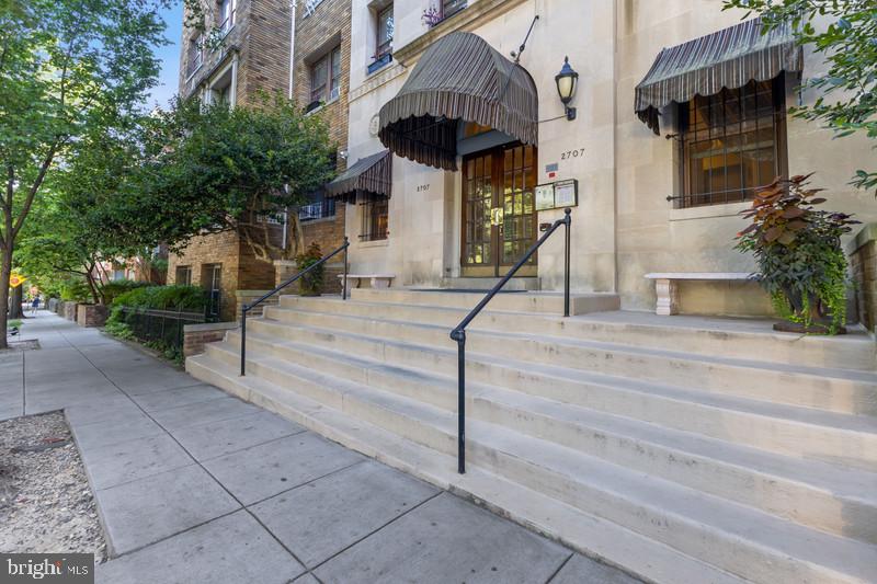 2707 ADAMS MILL ROAD NW 205