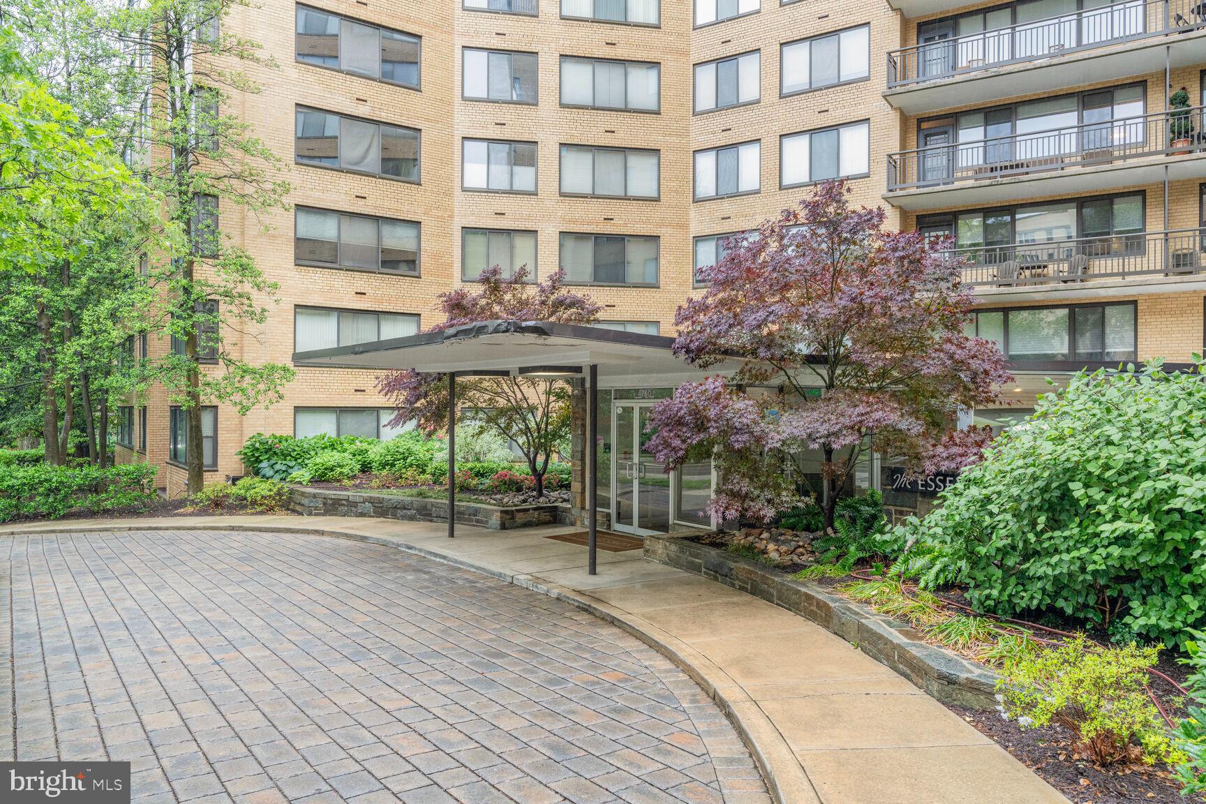 4740 Connecticut Ave NW #417