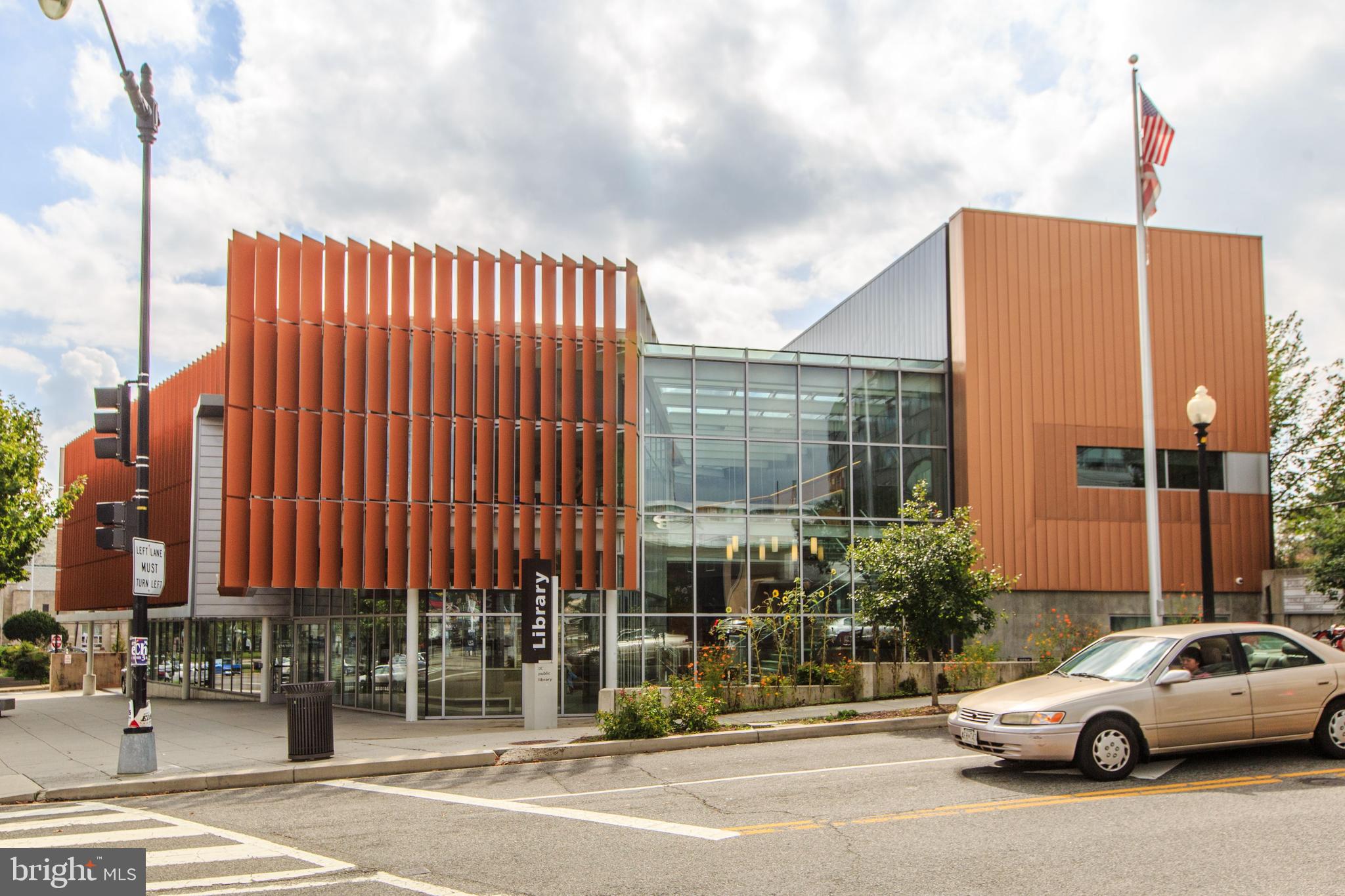 4740 Connecticut Ave NW #417