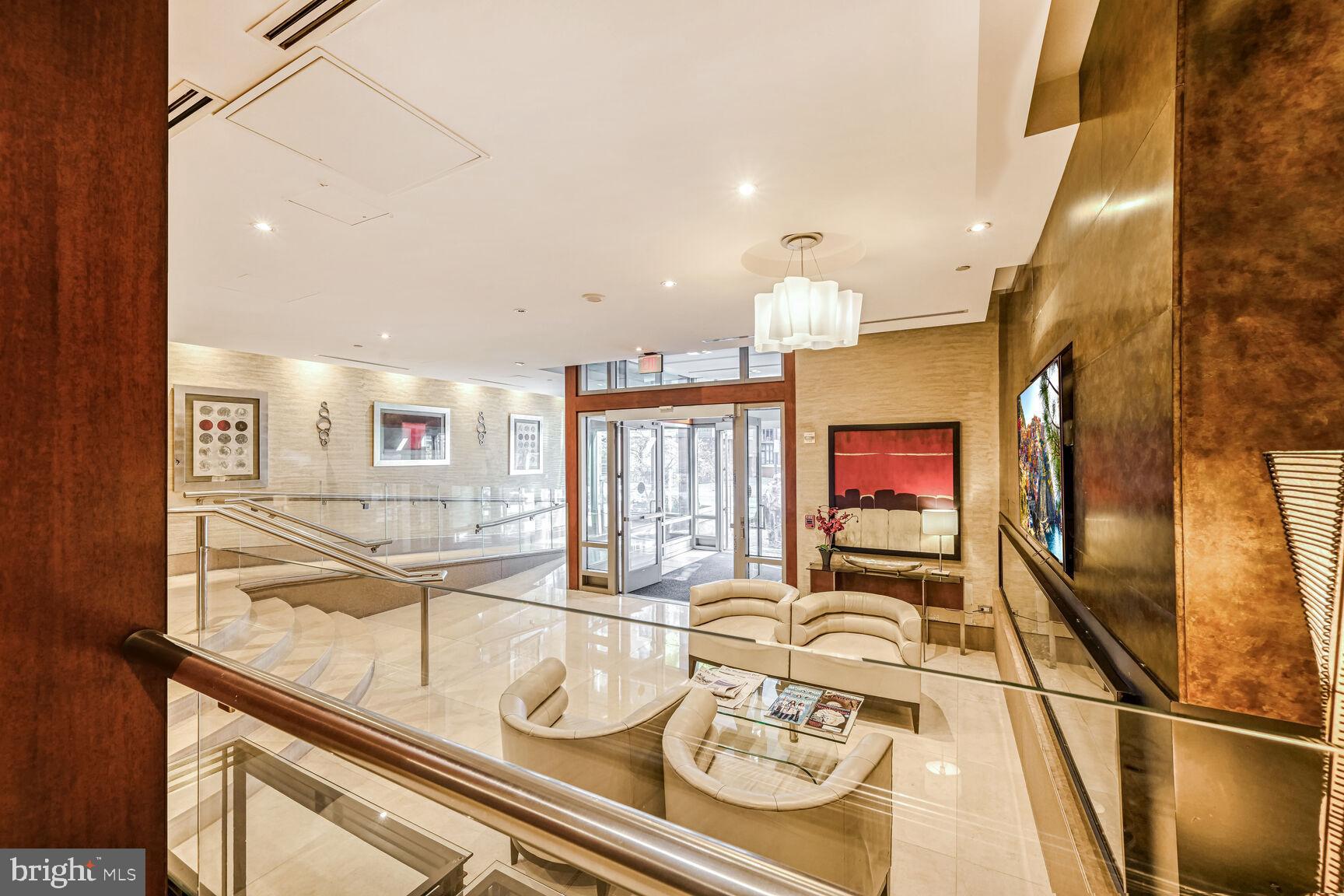 811 4TH STREET NW 807