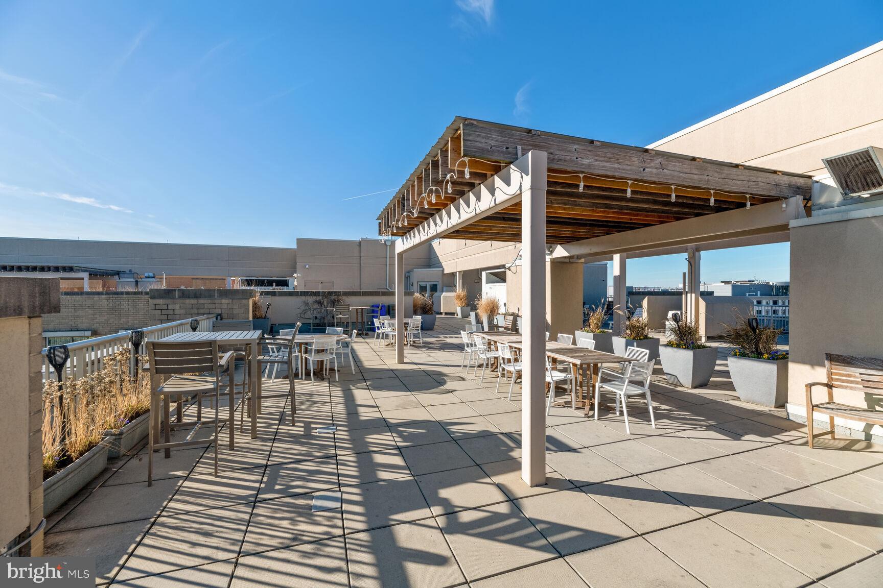 811 4TH STREET NW 807