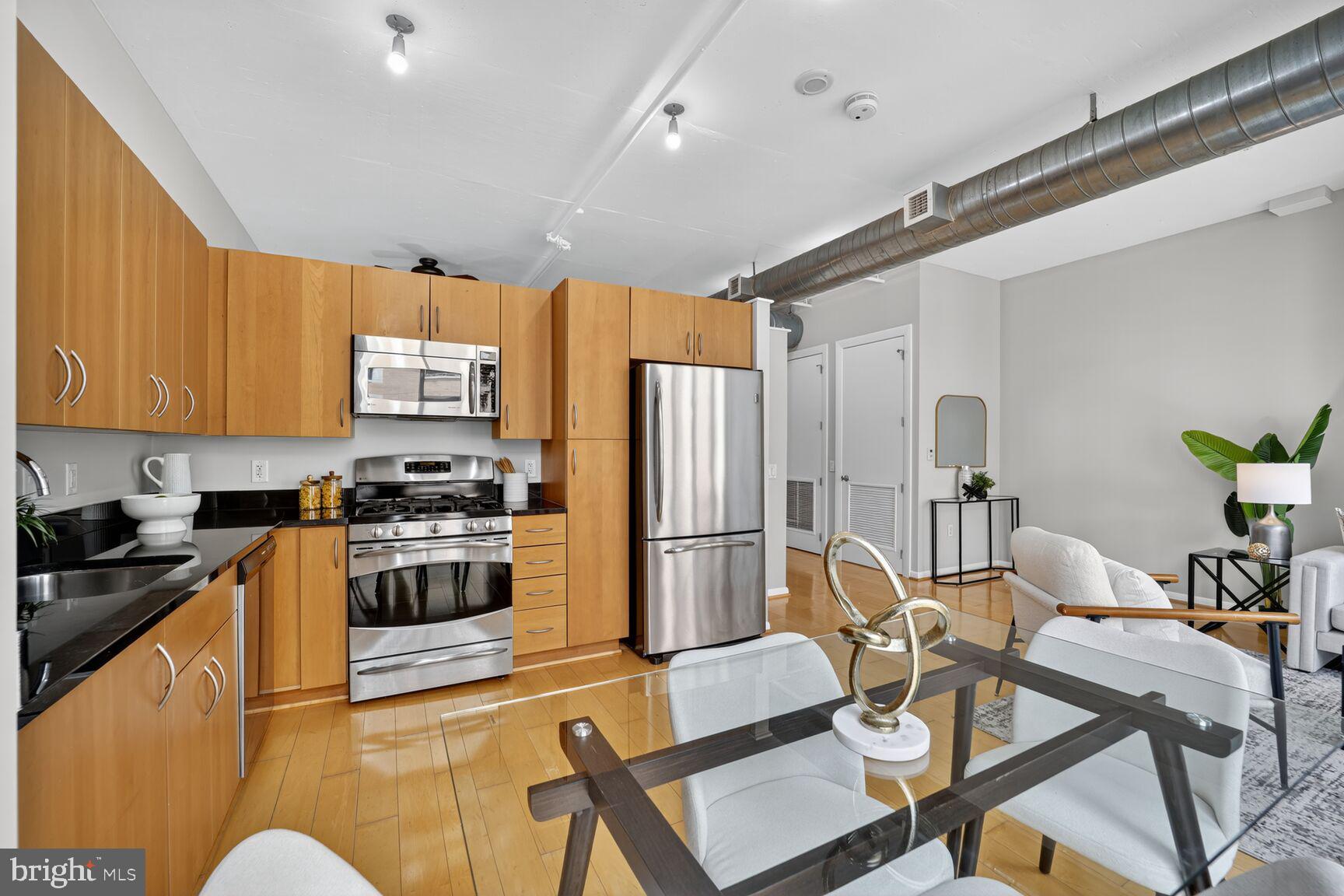 811 4TH STREET NW 807