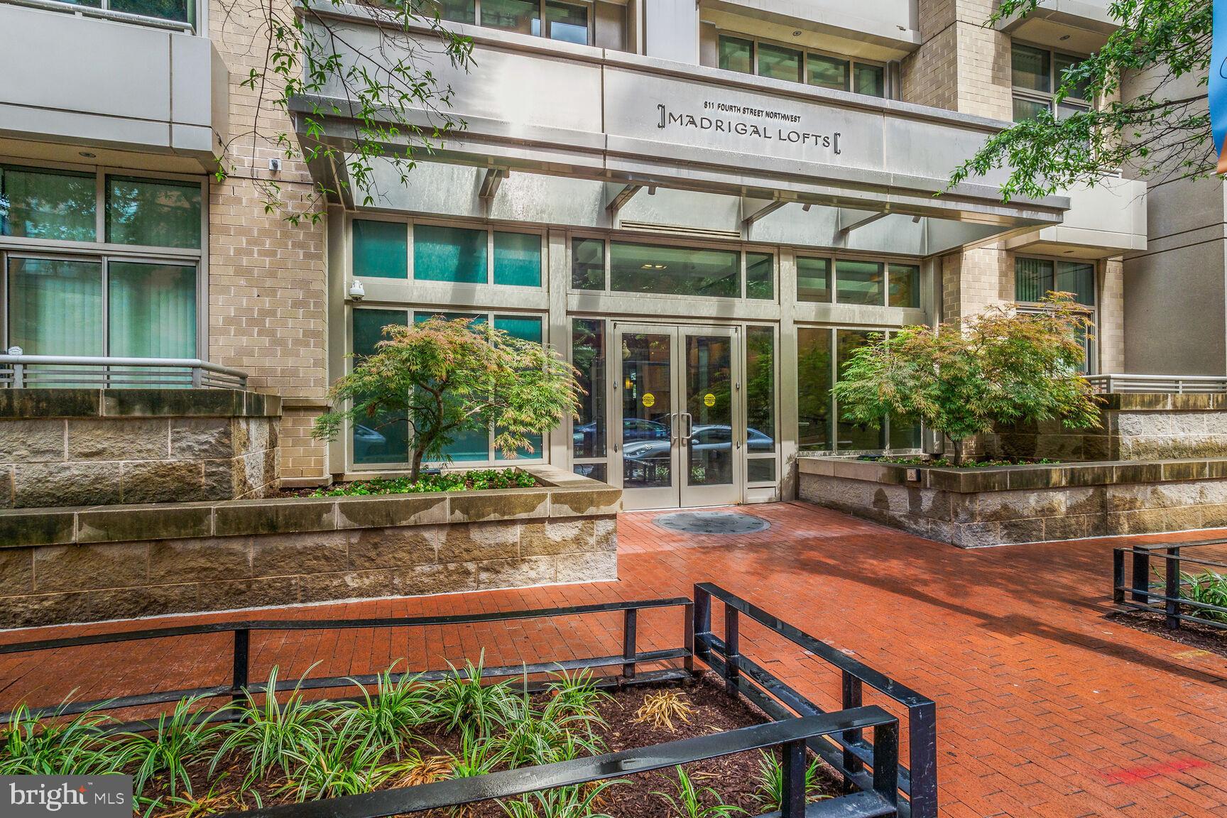 811 4TH STREET NW 807