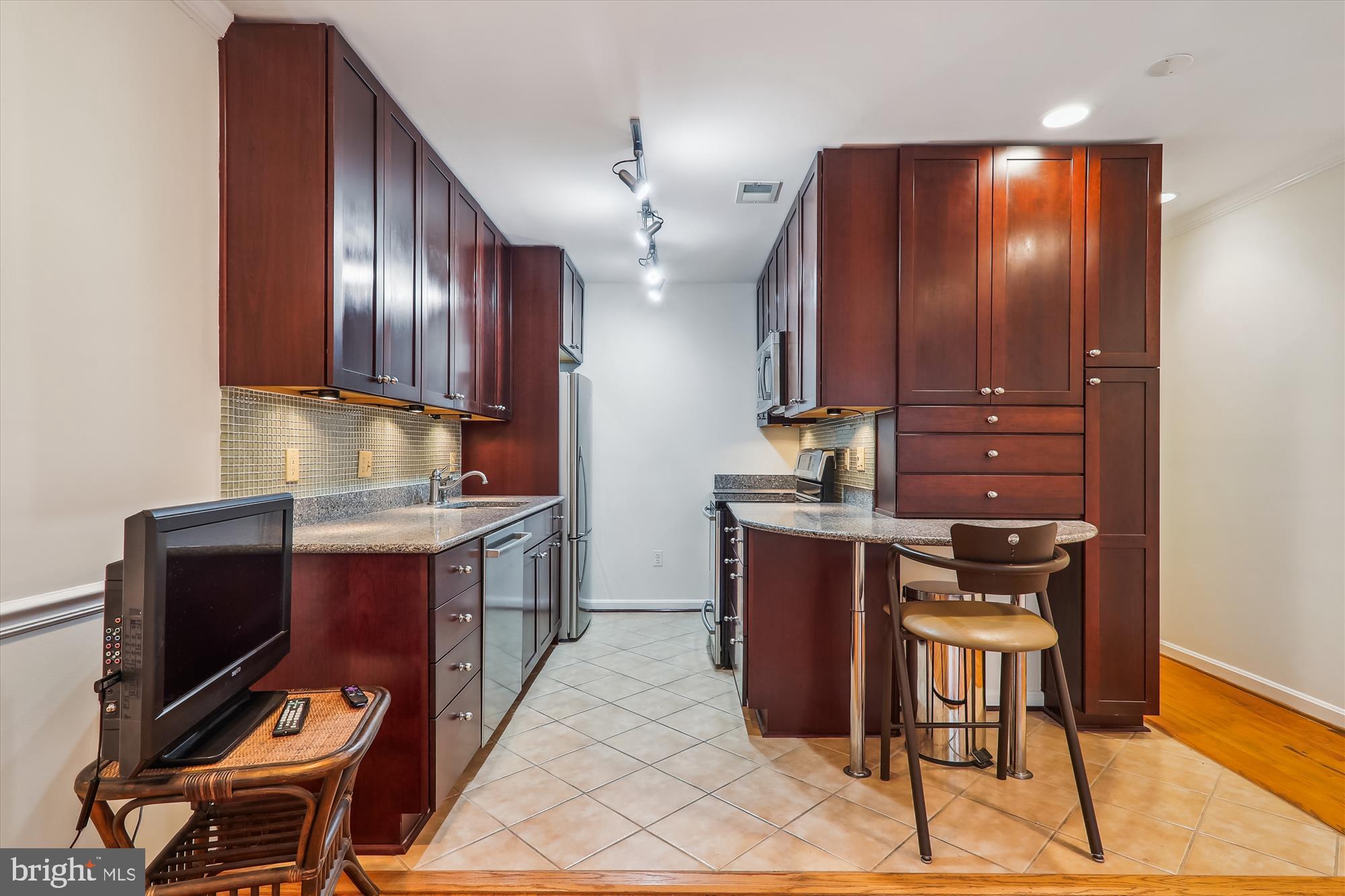 3749 1/2 KANAWHA STREET NW