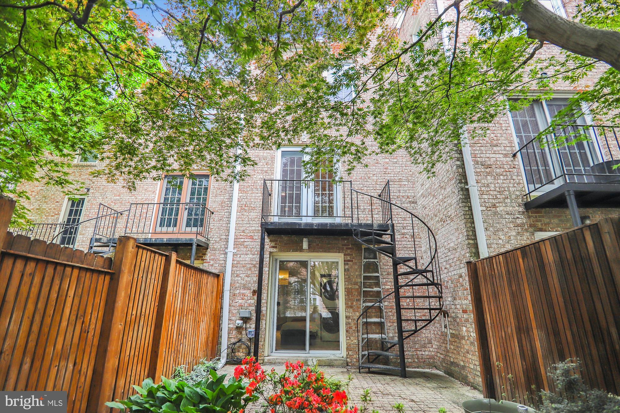 3749 1/2 KANAWHA STREET NW