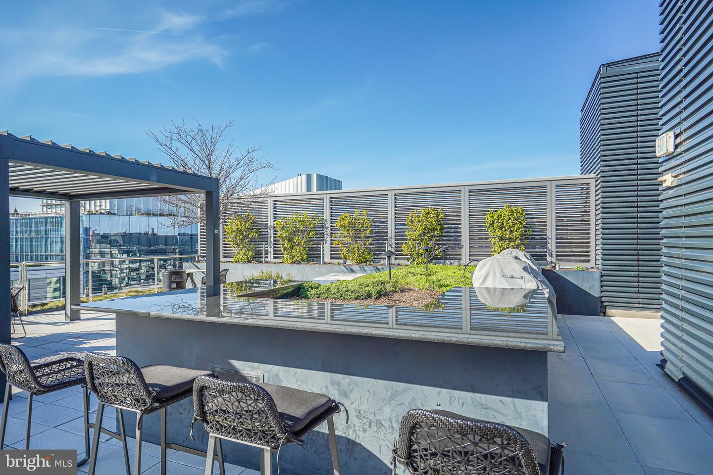 920 I St NW #504-505