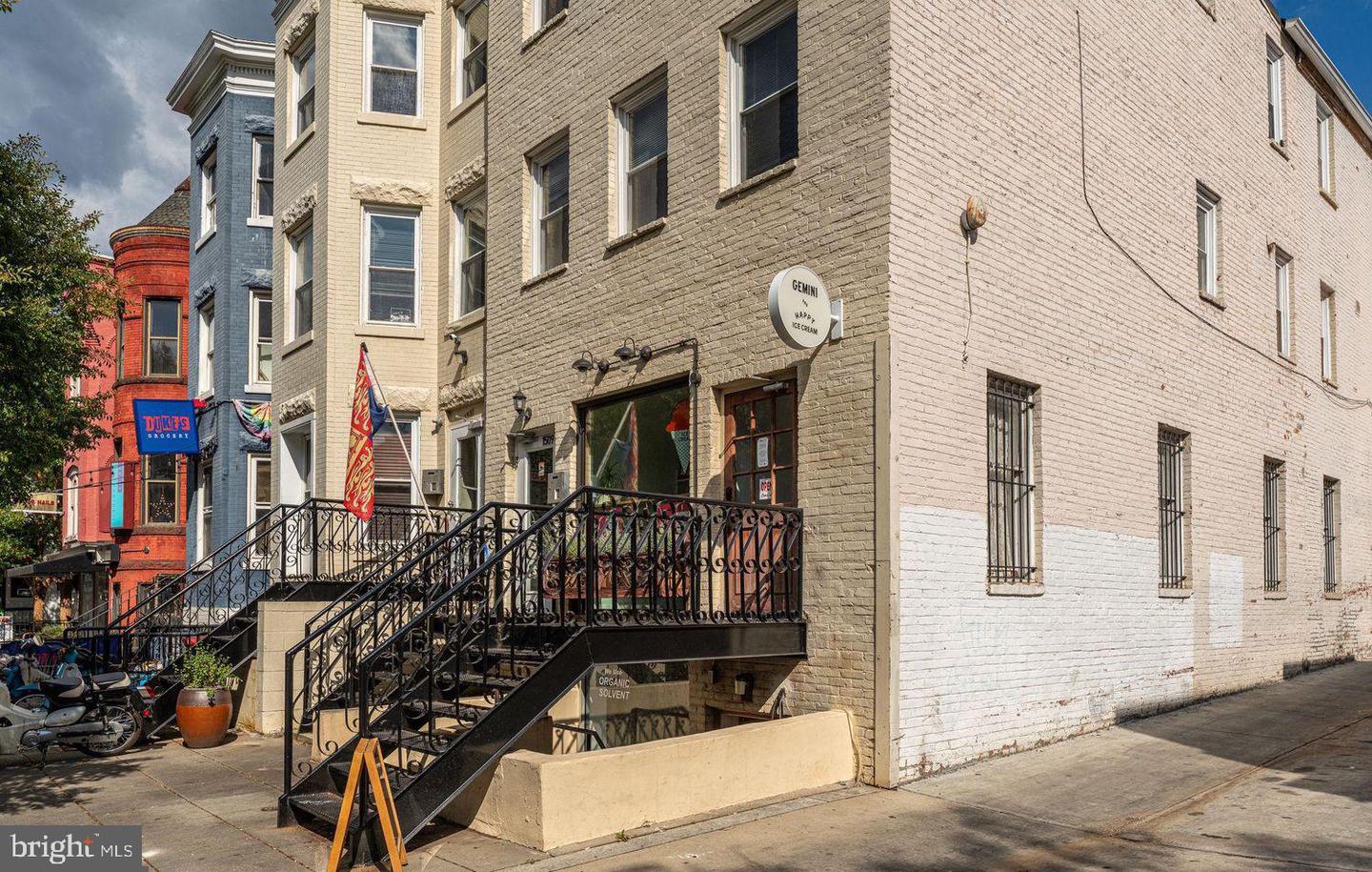 1615 Q St NW #301