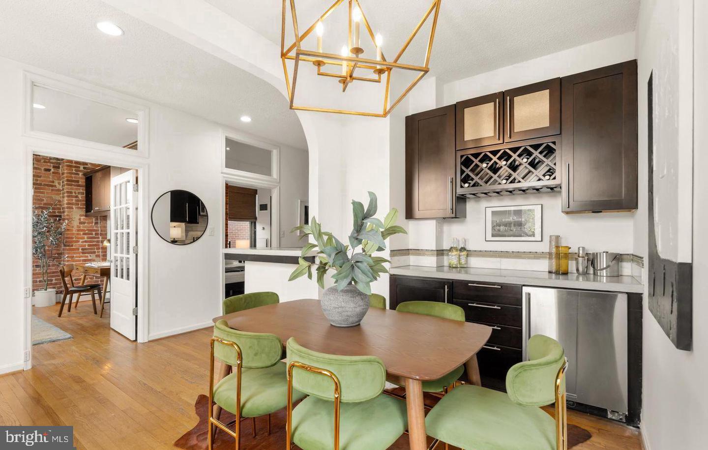 1615 Q St NW #301