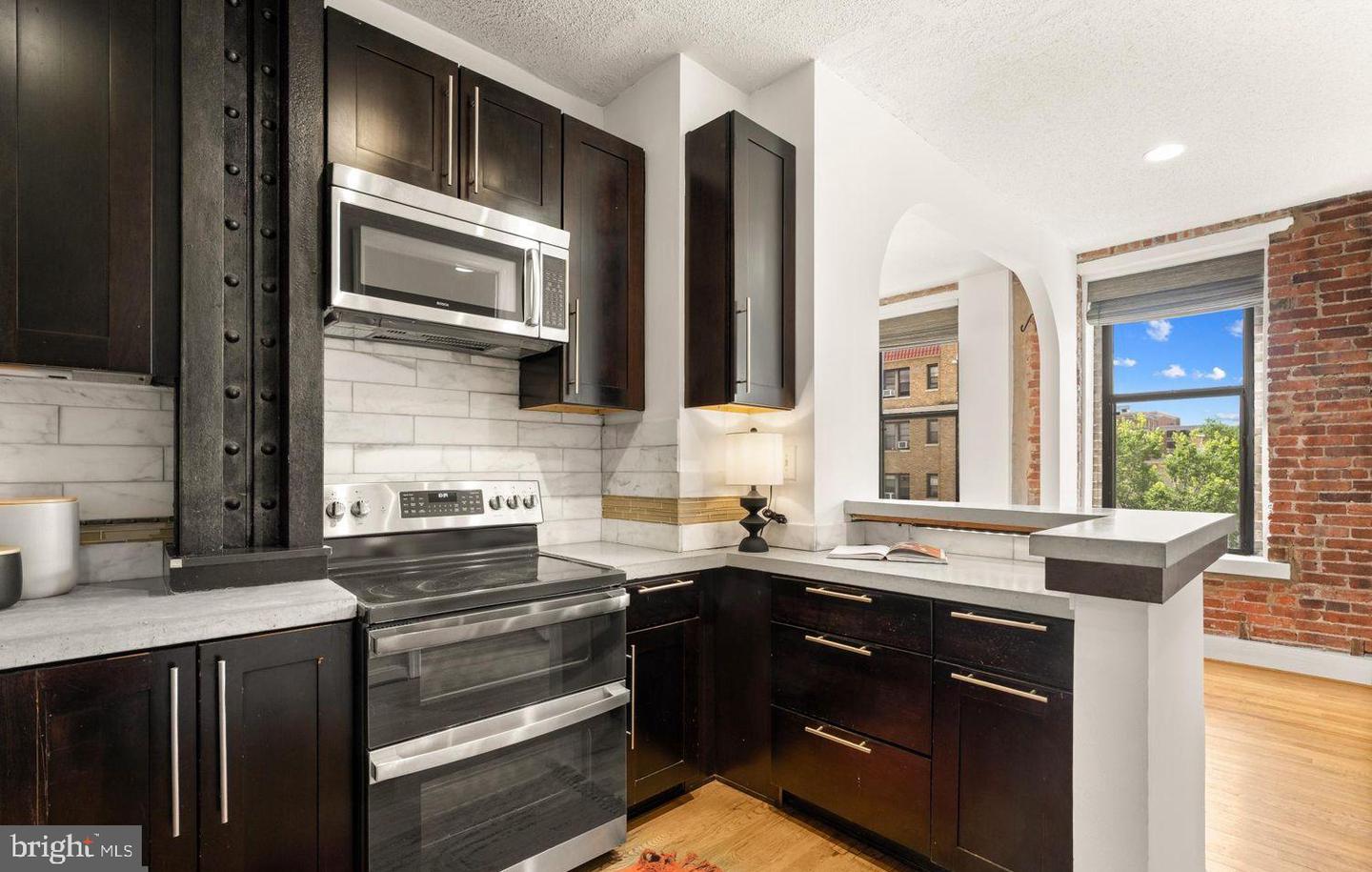 1615 Q St NW #301