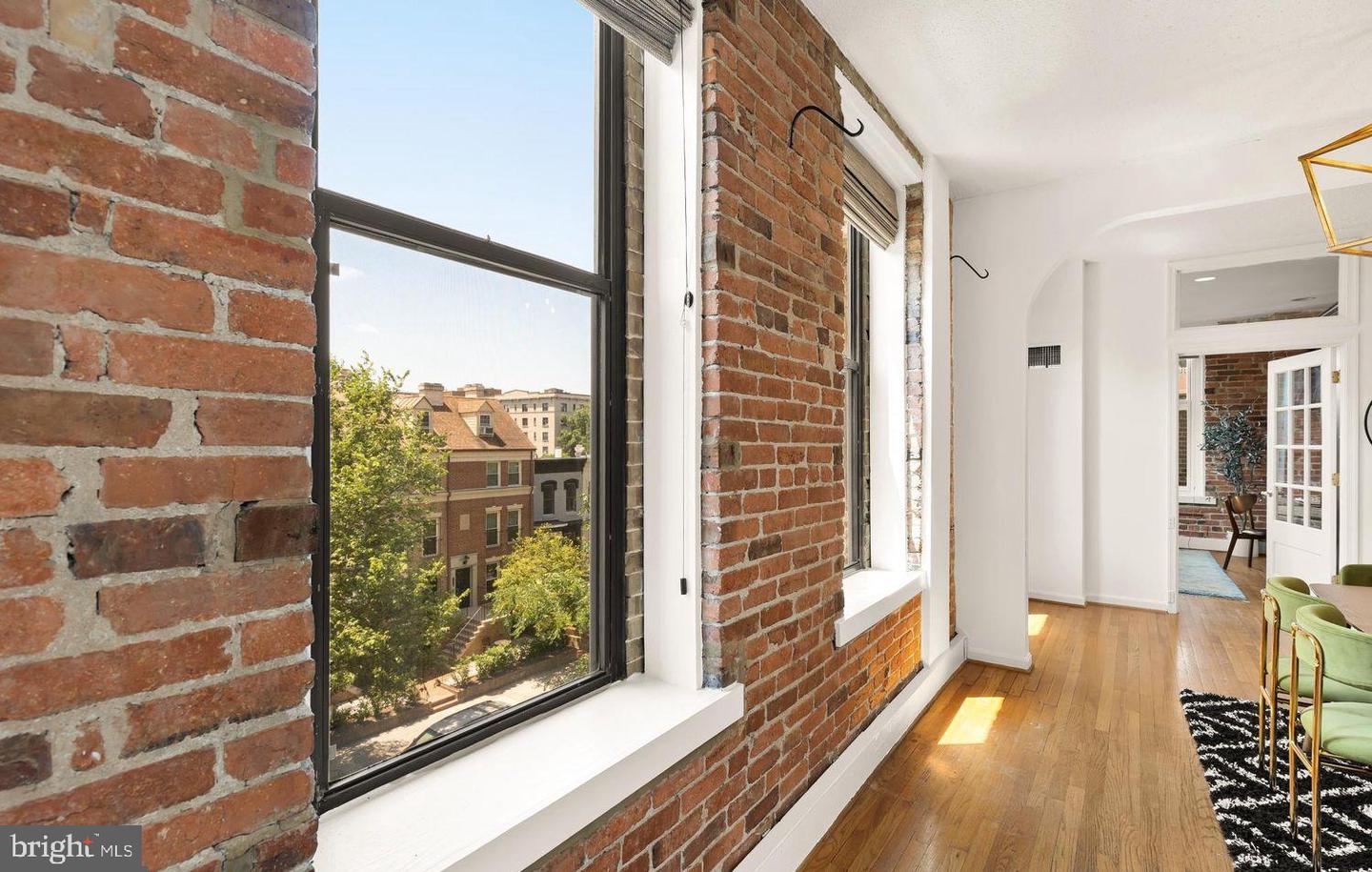 1615 Q St NW #301
