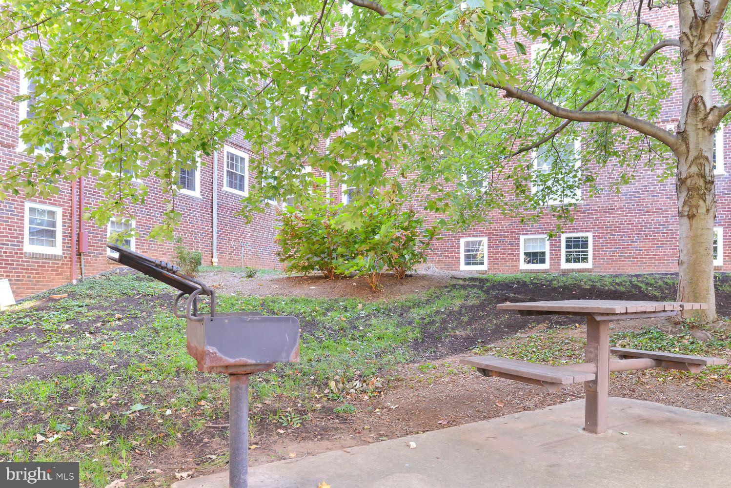 3521 39TH STREET NW A493