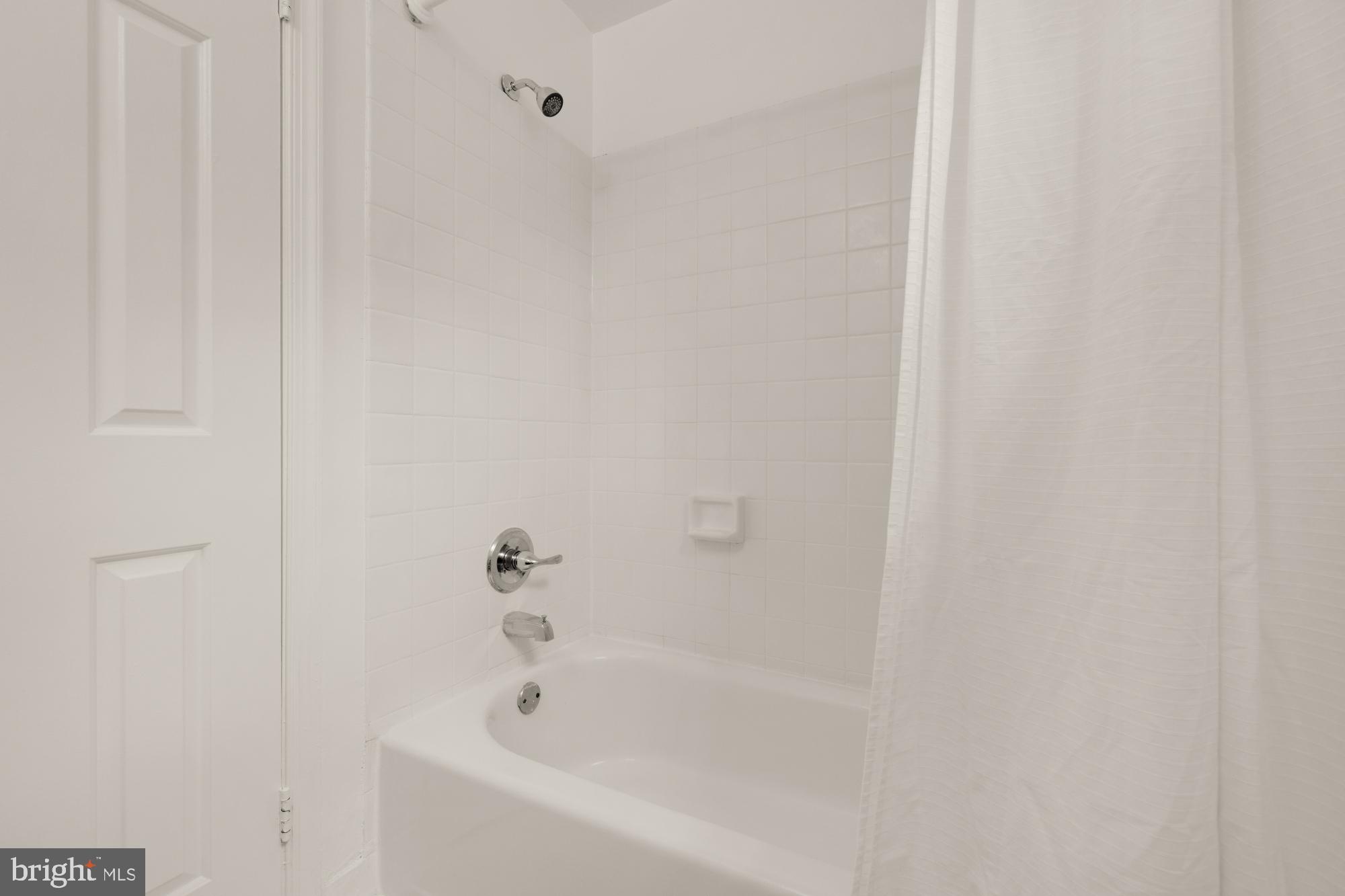 3521 39TH STREET NW A493